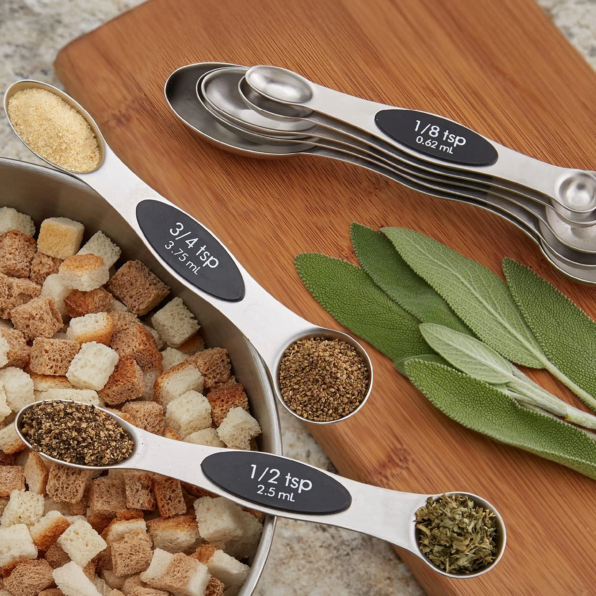 Cheer Collection Magnetic Stainless Steel Measuring Spoons Set, 8 Piece