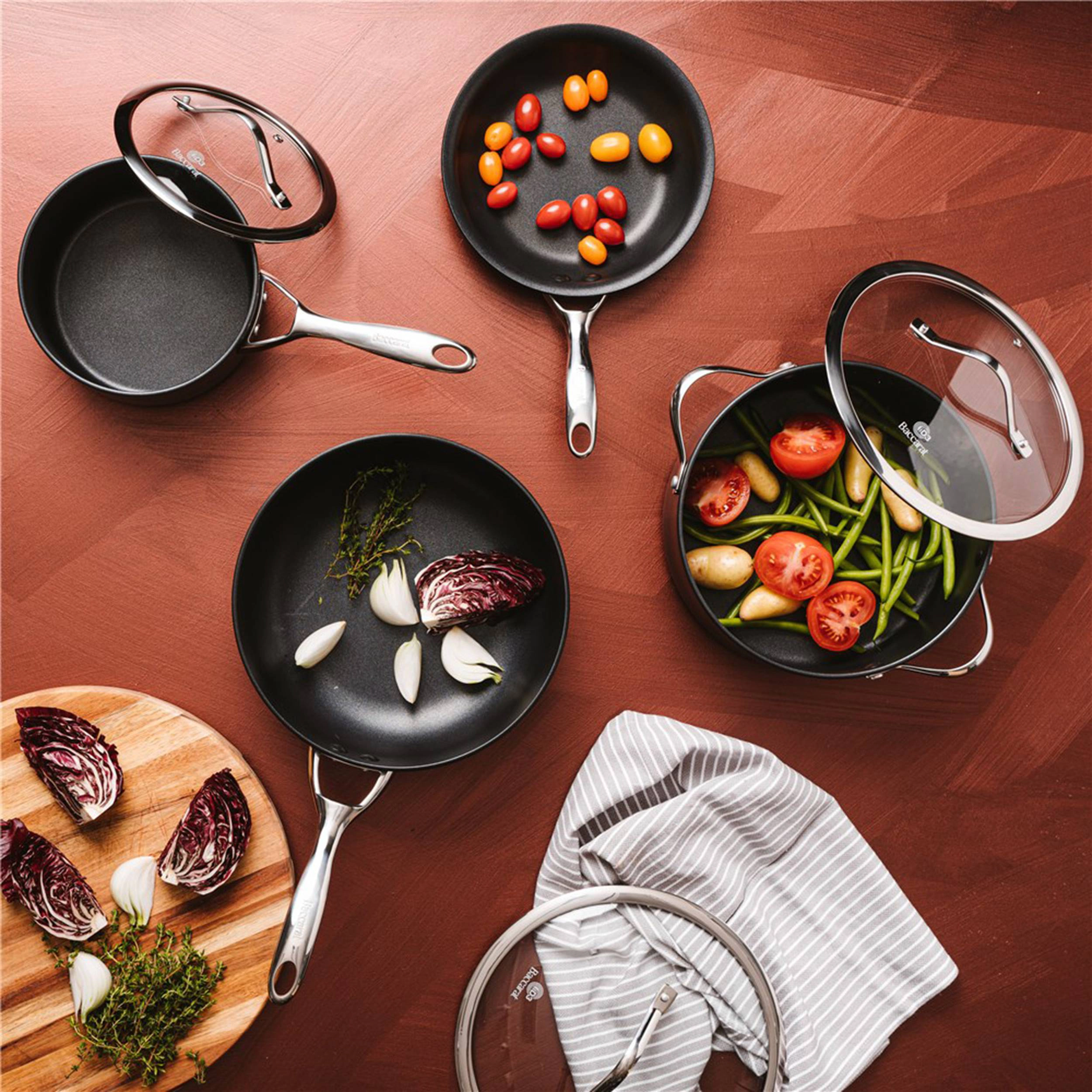 Cuisine::pro® iD3® Frypan With Helper Handle 12.5"