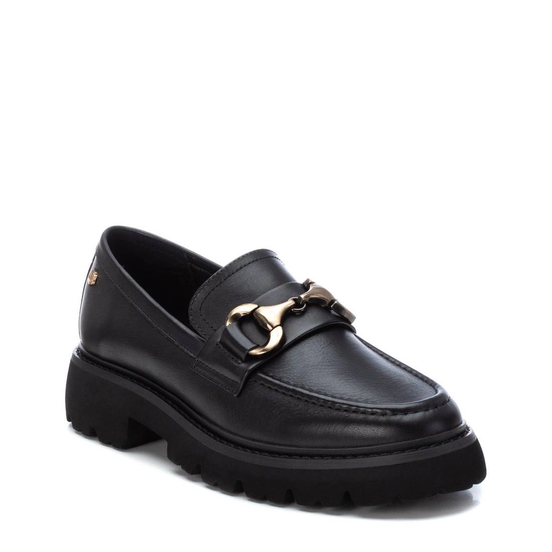 XTI Women's Moccasins