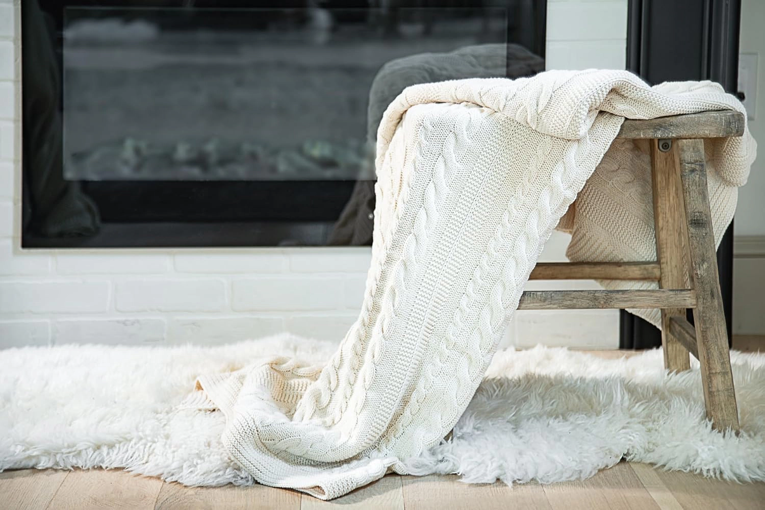 Delara Organic Cotton Cable Knit Throw Blanket, GOTS Certified, 50x70, Lightweight All-Season