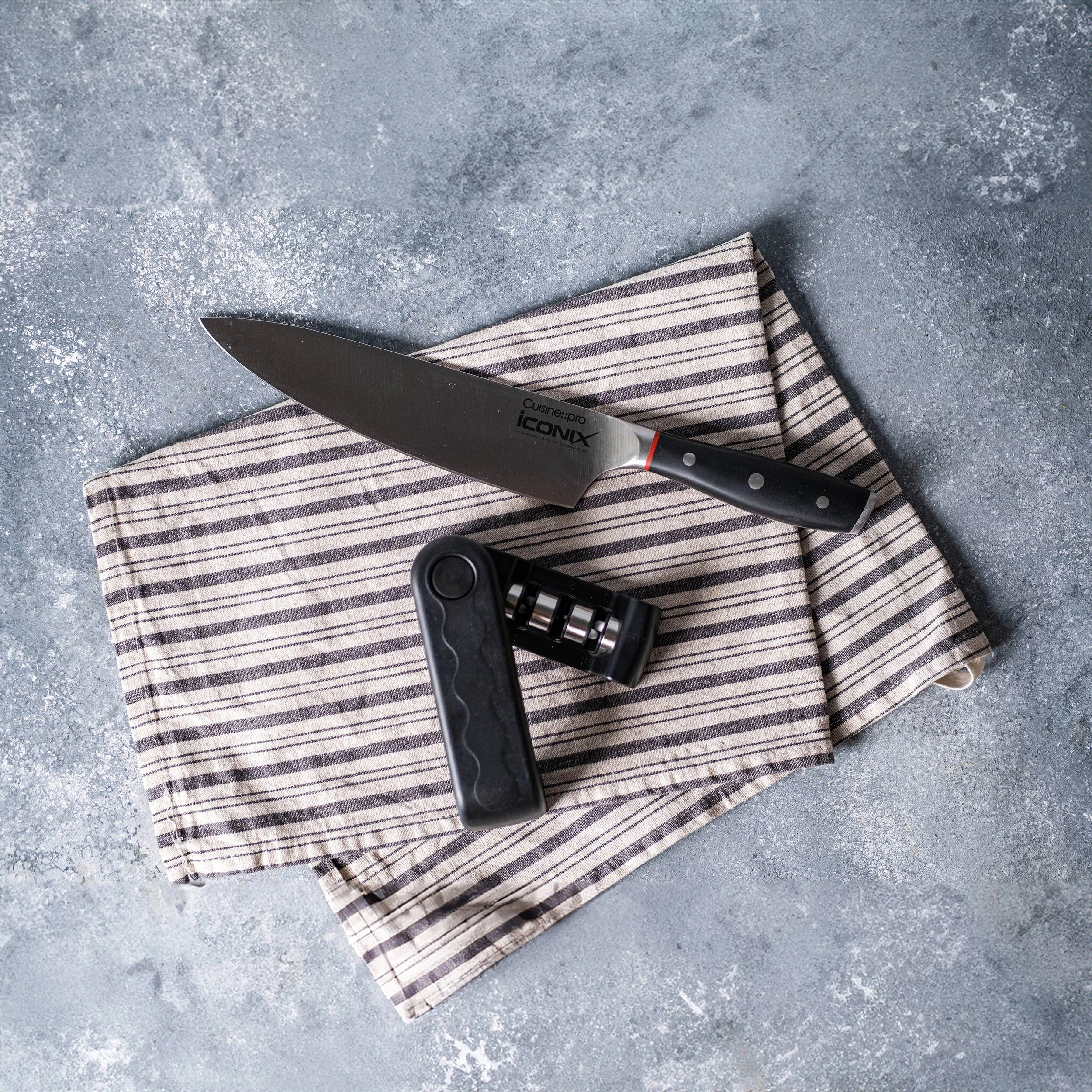 Cuisine::pro® iconiX® Foldable 3 Step Knife Sharpener
