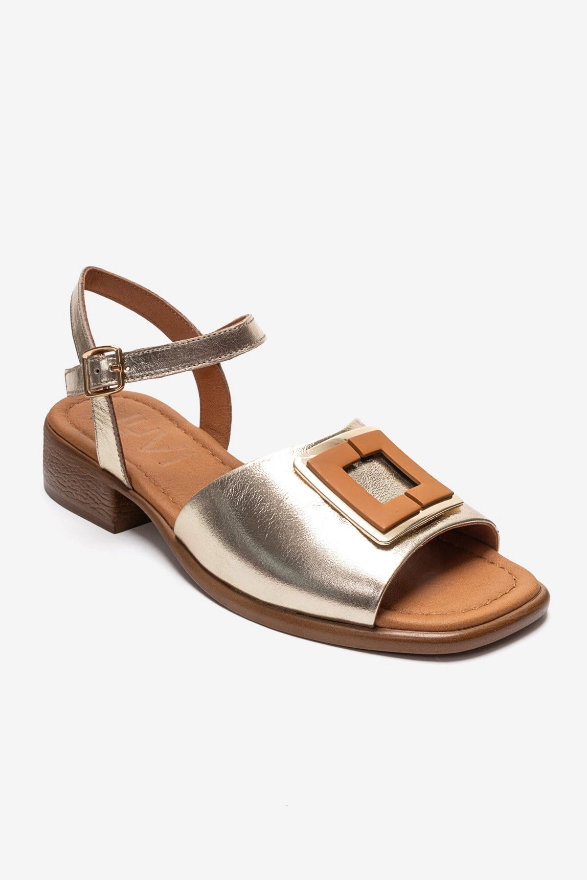 Forever & Always Womens Svelte Leather Buckle Sandal