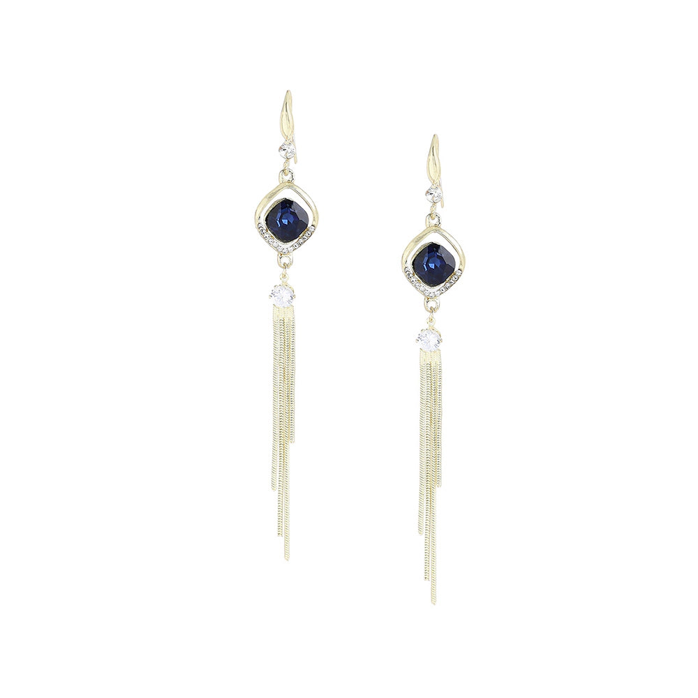 SOHI Women's Black Sleek Drop Earrings