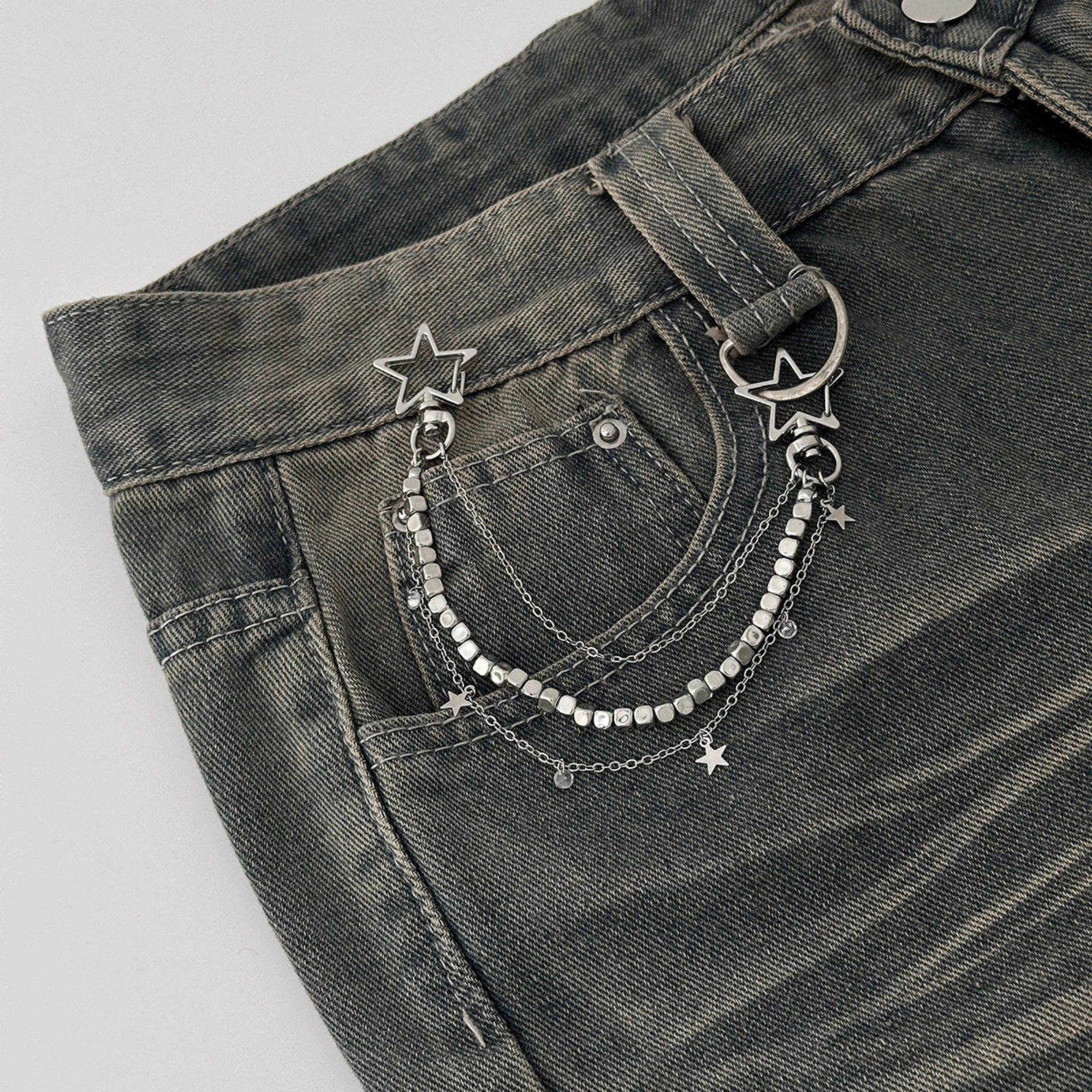 Alilang Women's Star Chain Bag Charm with Layered Silver Tone Chains Dual Clips for Jeans Bags and Keys