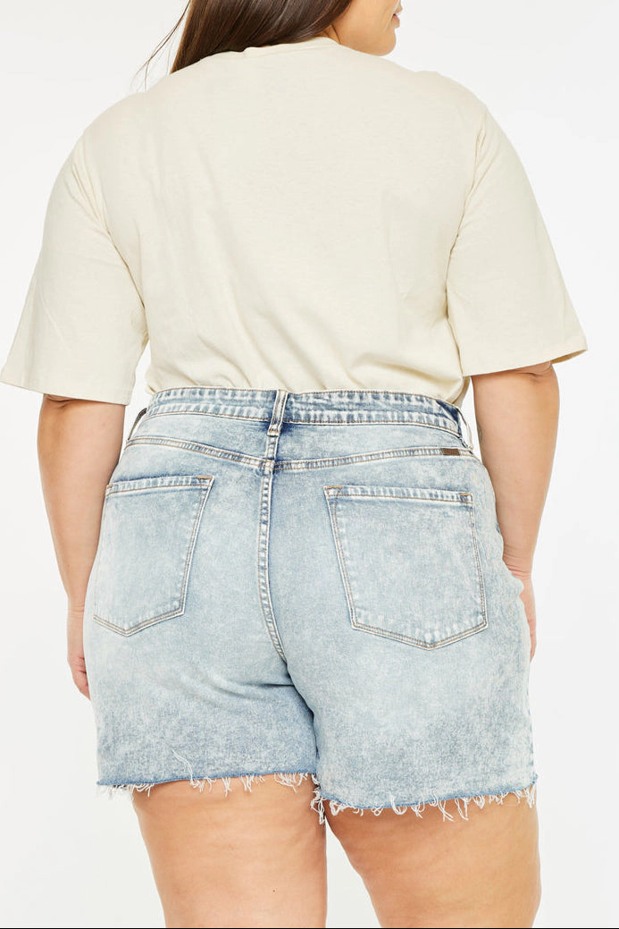 KanCan Women's Plus Essentials 90's High Rise Shorts Lina