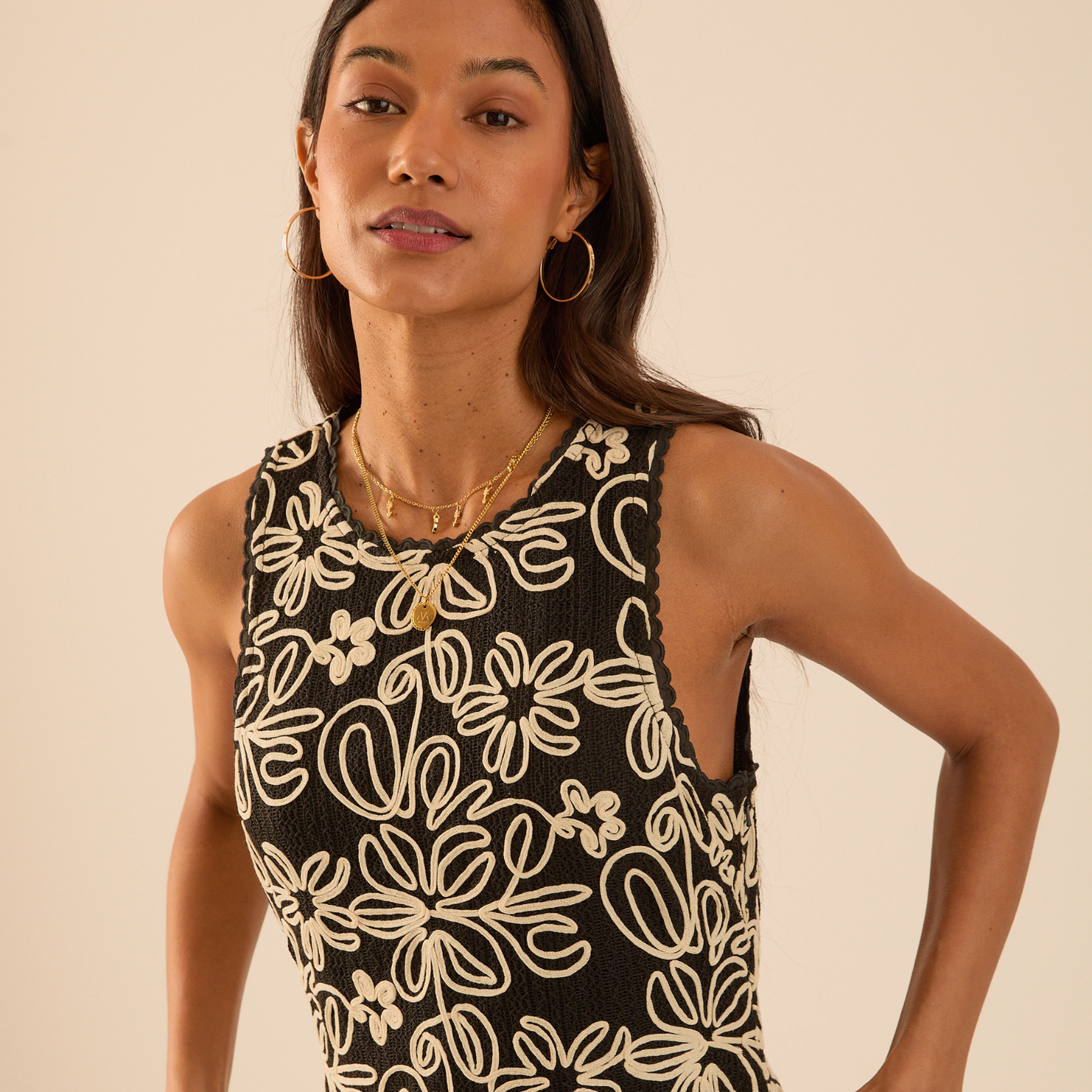 Rose & Nancy Women's Rhea Black Lace Mix Sleeveless Dress