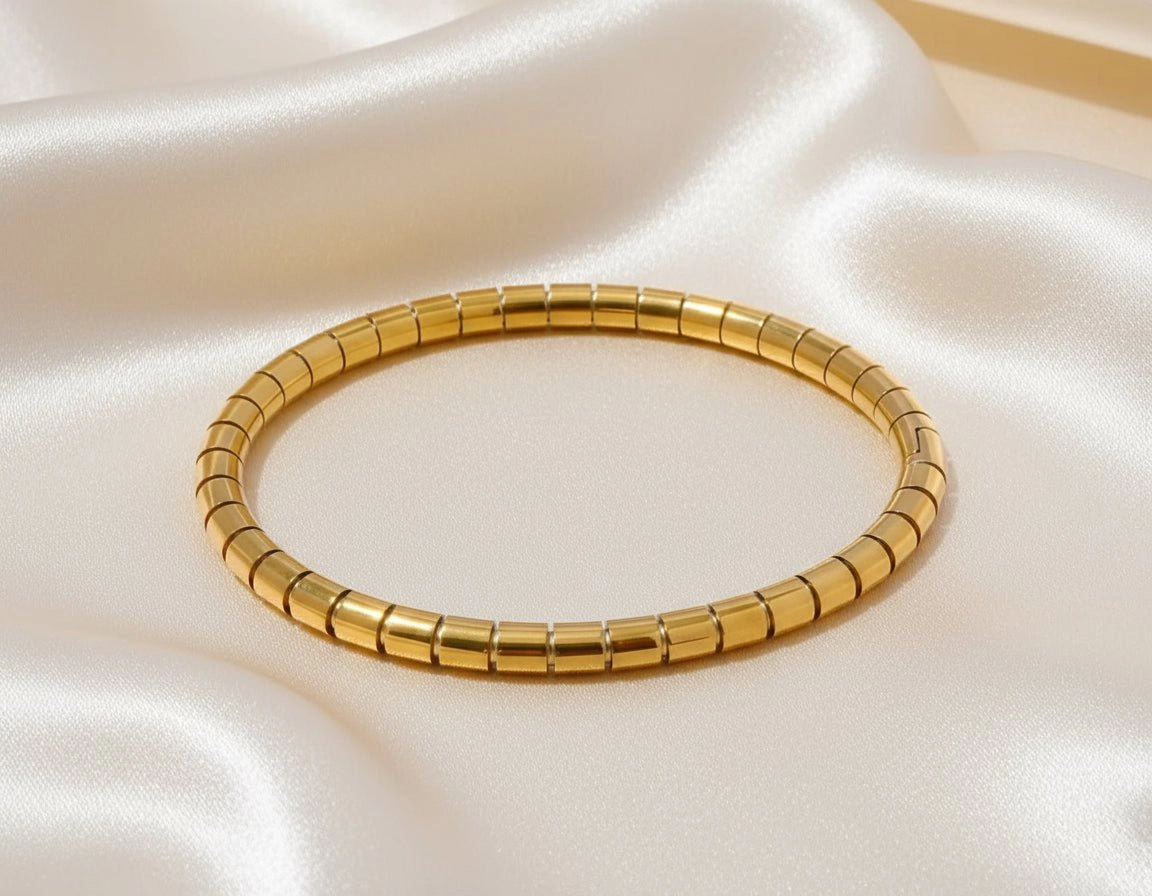 DressAtR Women's Gold Plated Angel Bangle Bracelet