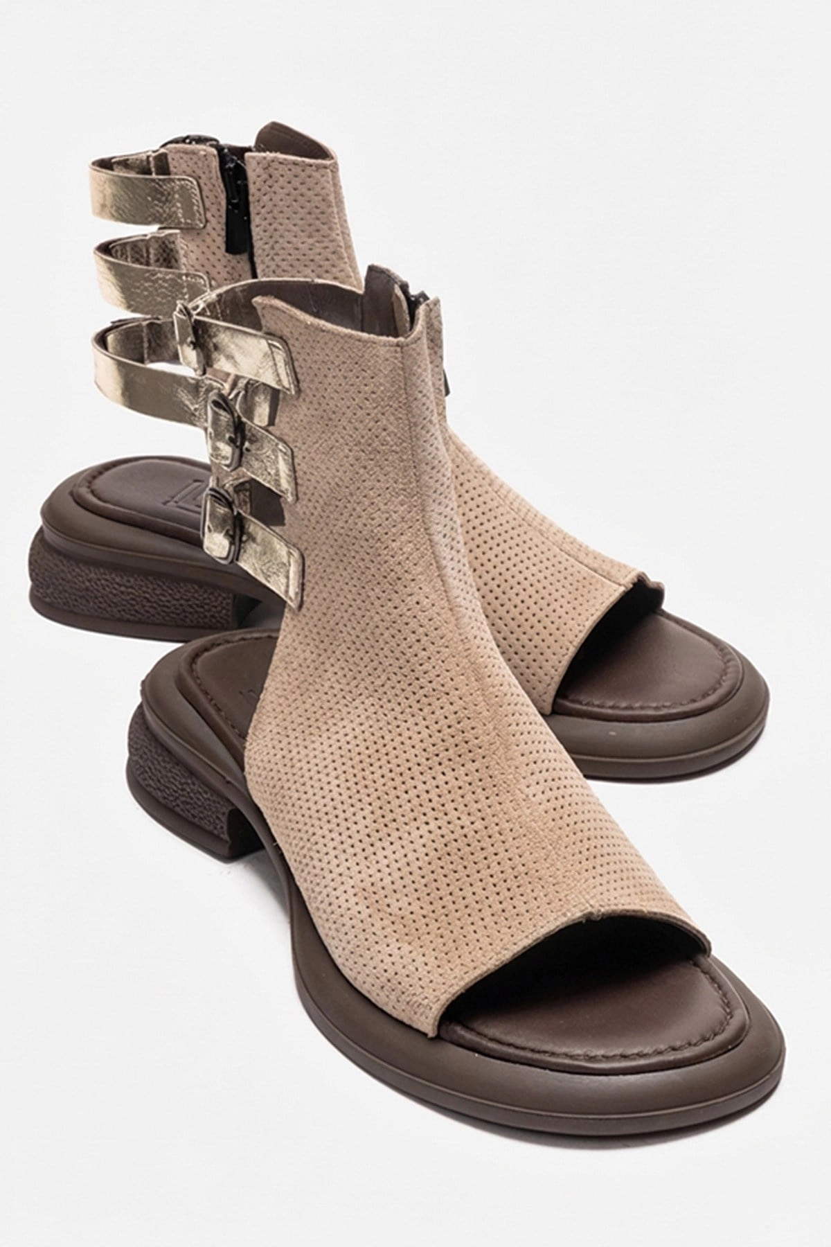 Forever & Always Womens Carina Leather Side Zip Sandal