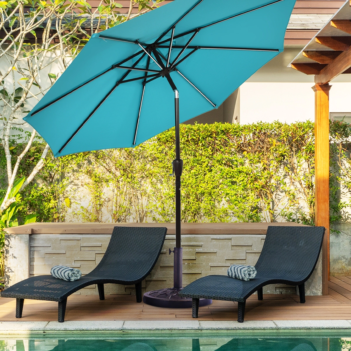 Slickblue Bronze Resin Patio Umbrella Stand with Hand-Turn Tightening Knob