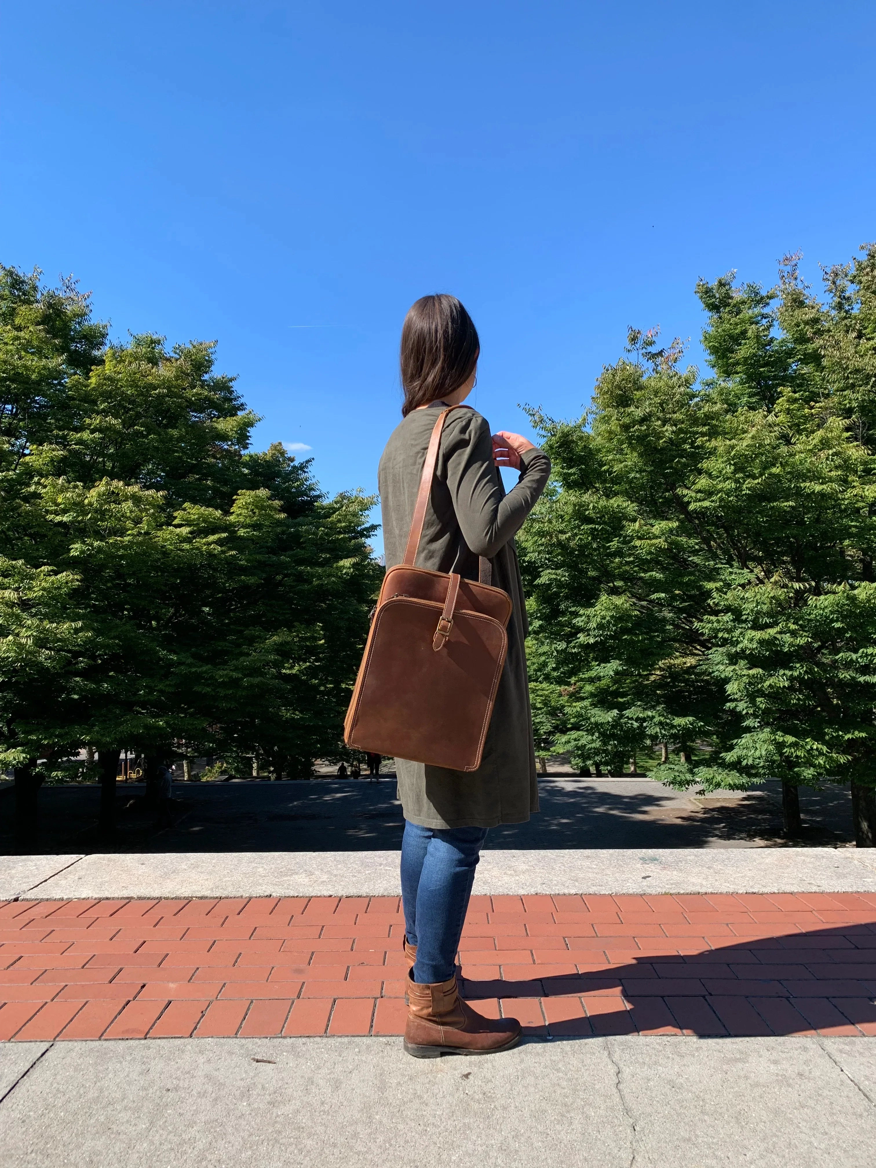 Steel Horse Leather Unisex Sachi Leather Backpack | Small Women's Leather Backpack