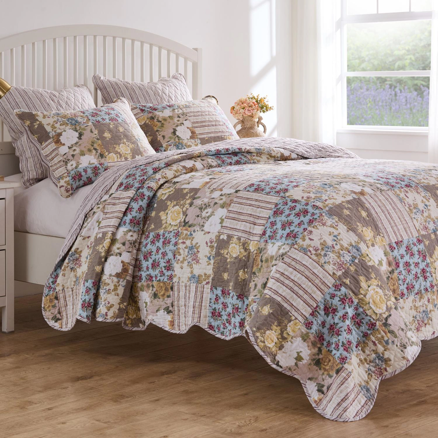Greenland Home Fashions French Country Luxurious Modern Design Quilt Bedding Set 3 Piece