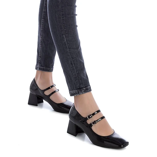 XTI Womens Mary Jane Pumps Block Heel, Square Toe