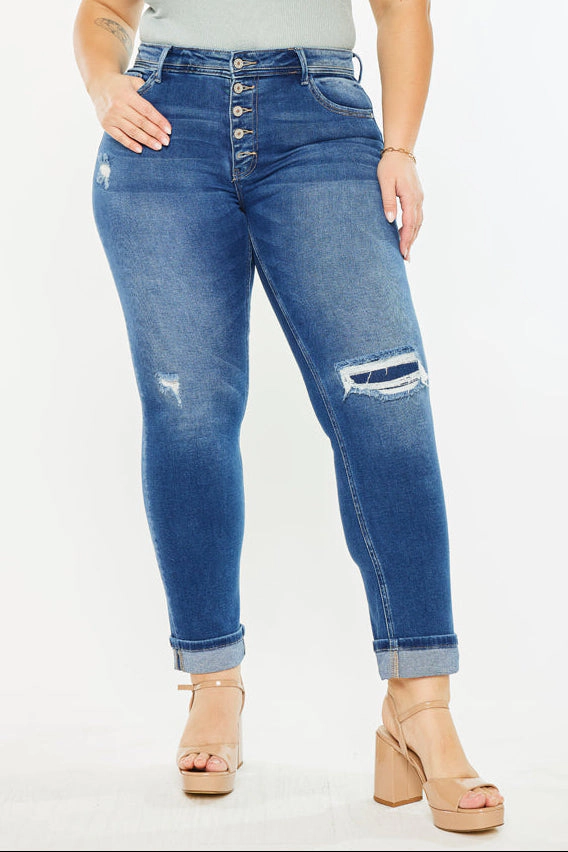 KanCan Women's Plus Mid Rise Slim Straight Klover Jeans
