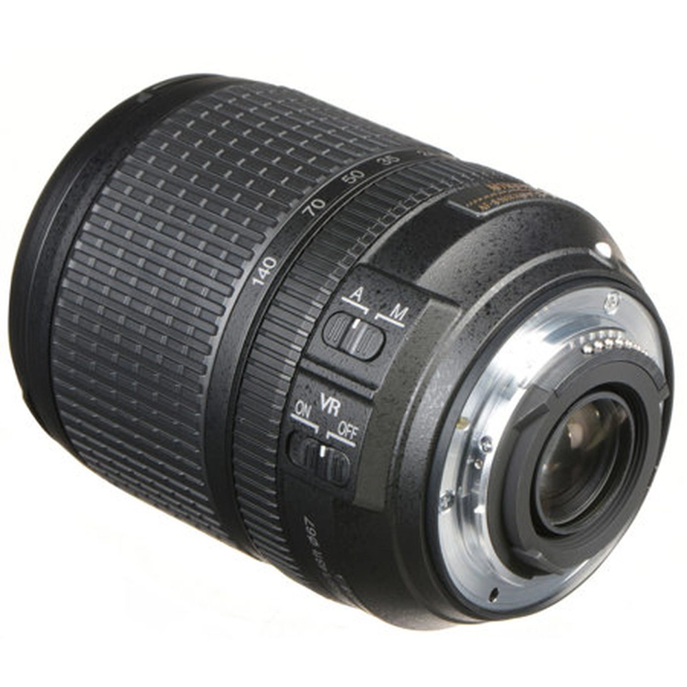 18-140mm f/3.5-5.6G ED VR AF-S DX NIKKOR Zoom Lens