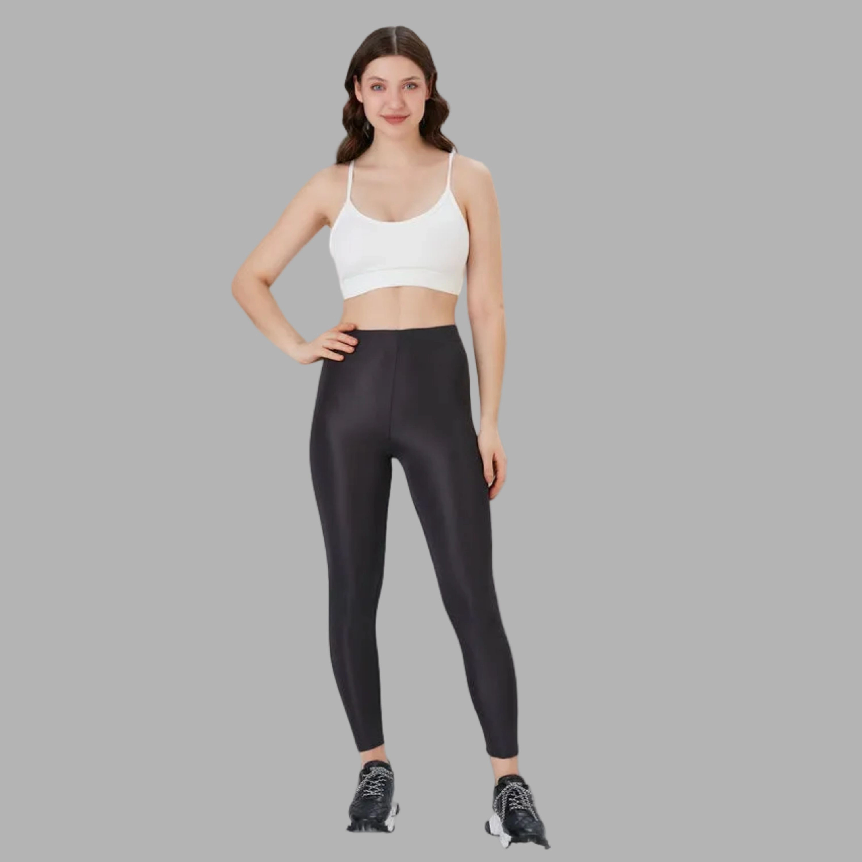 Wear Sierra Junior's and Women's Workout Sports Bra