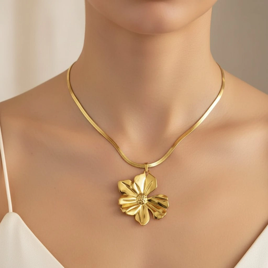 DressAtR Women's Flower 18K Gold Plated Pendant Necklace