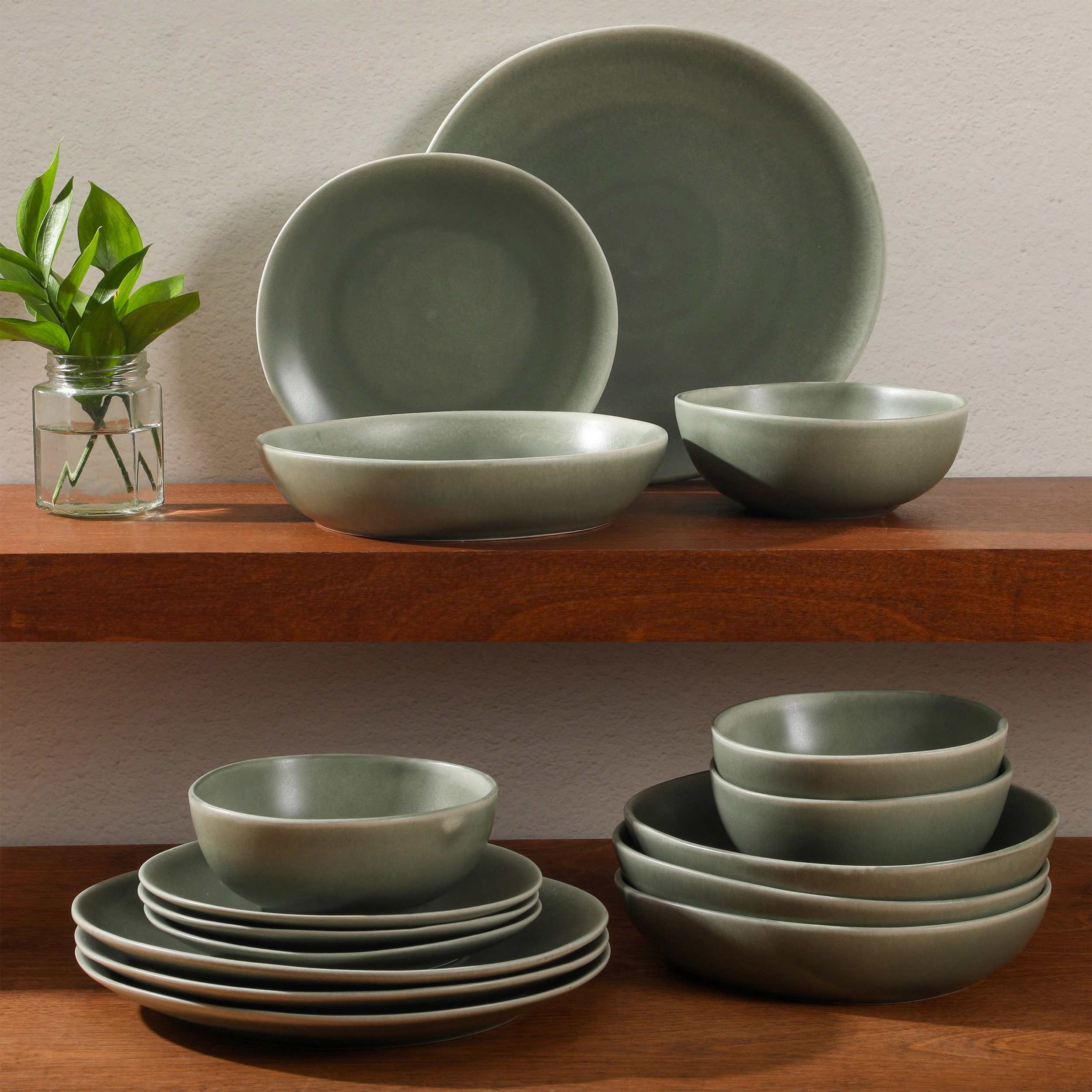 Gibson Elite Zion Mist 16 Piece Round Stoneware Dinnerware Set in Green