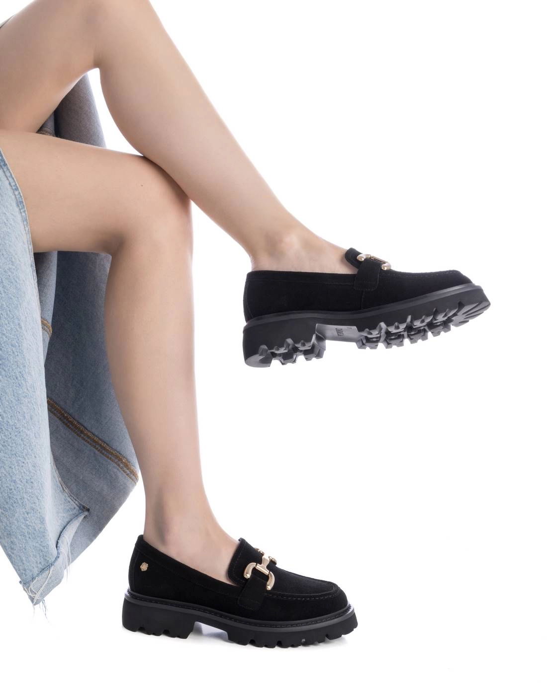 XTI Women's Moccasins