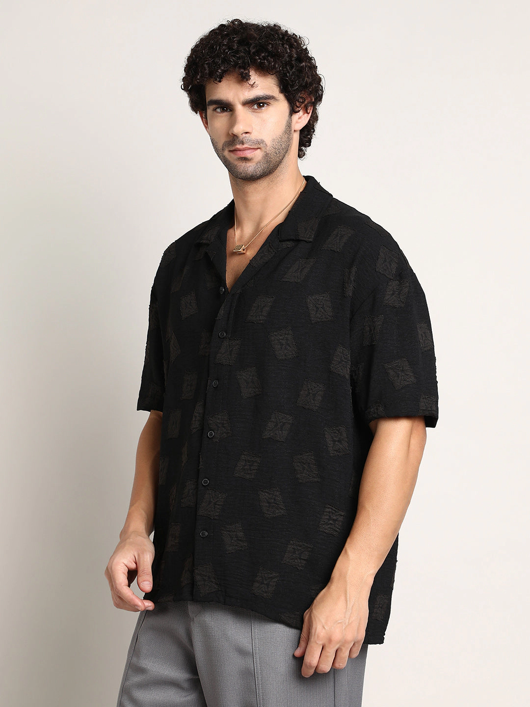 Campus Sutra Men's Indie-Cuban Oversized Shirt