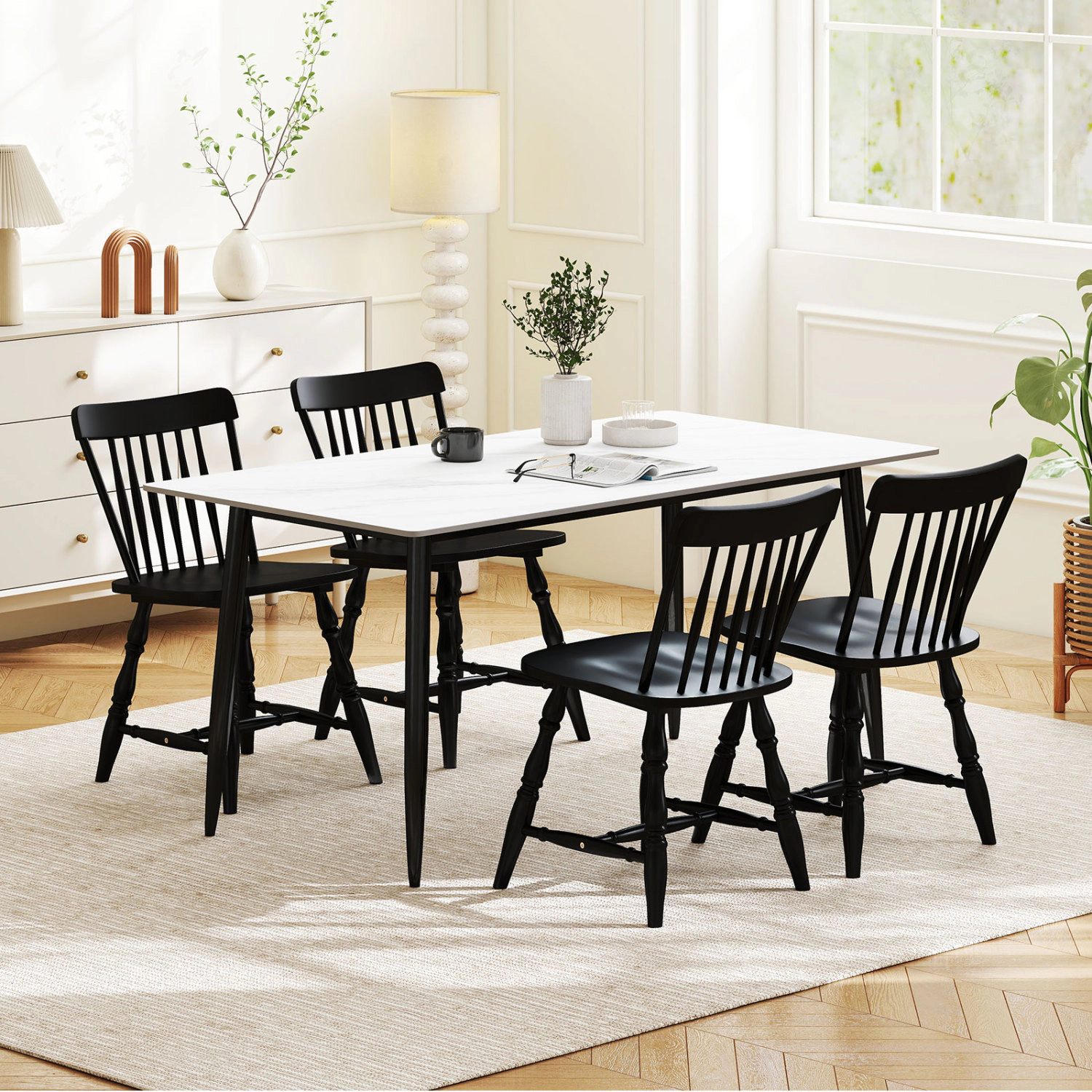 LJG Windsor Dining Chairs Set of with Curved Spindle Back