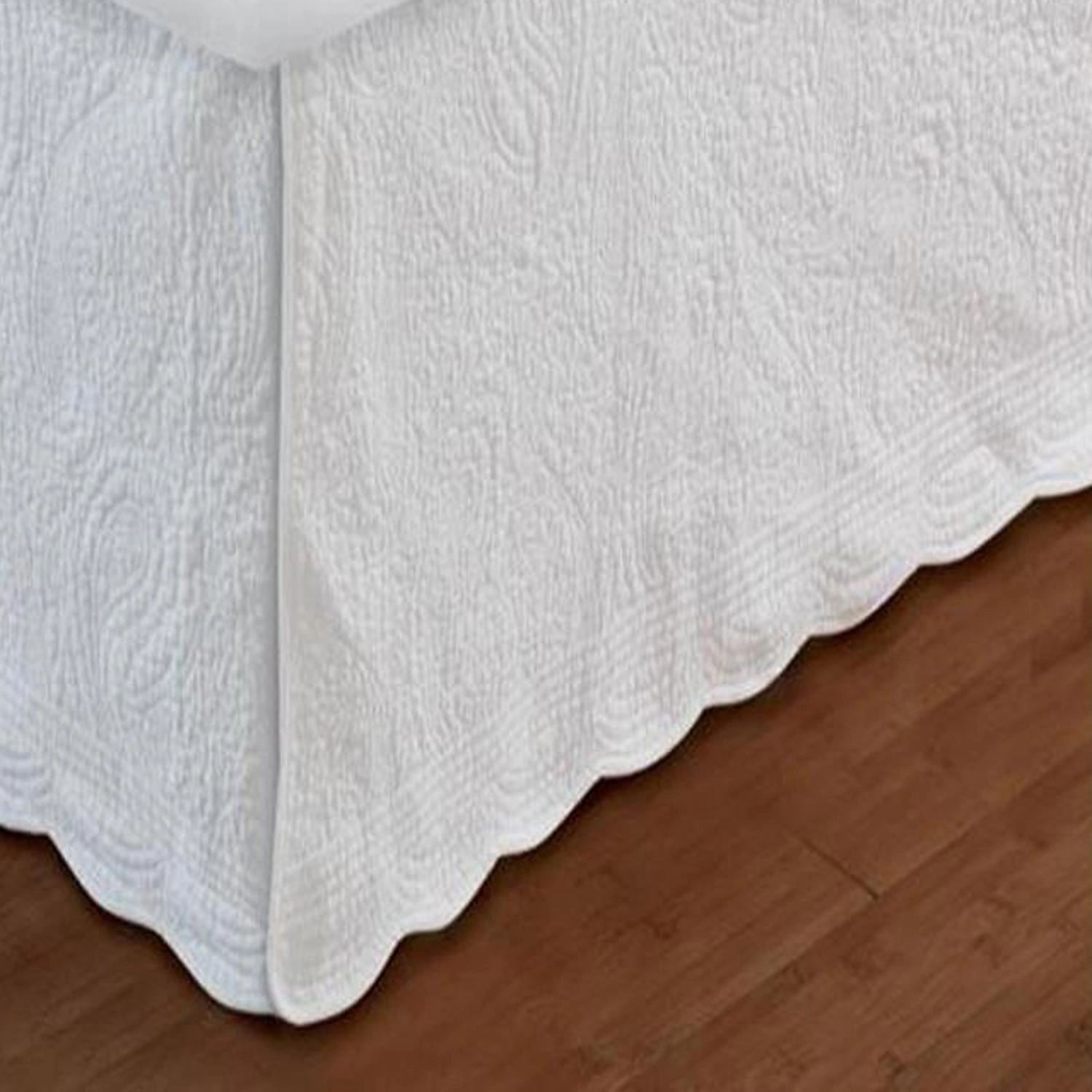 Greenland Home Fashion Paisley Quilted Bed Skirt 18" - Queen 60x80", White