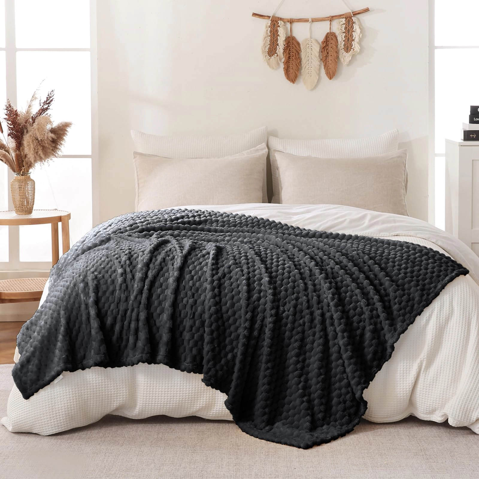 300GSM Fleece Throw Blanket 50x70IN Cozy Warm Lightweight for All Seasons