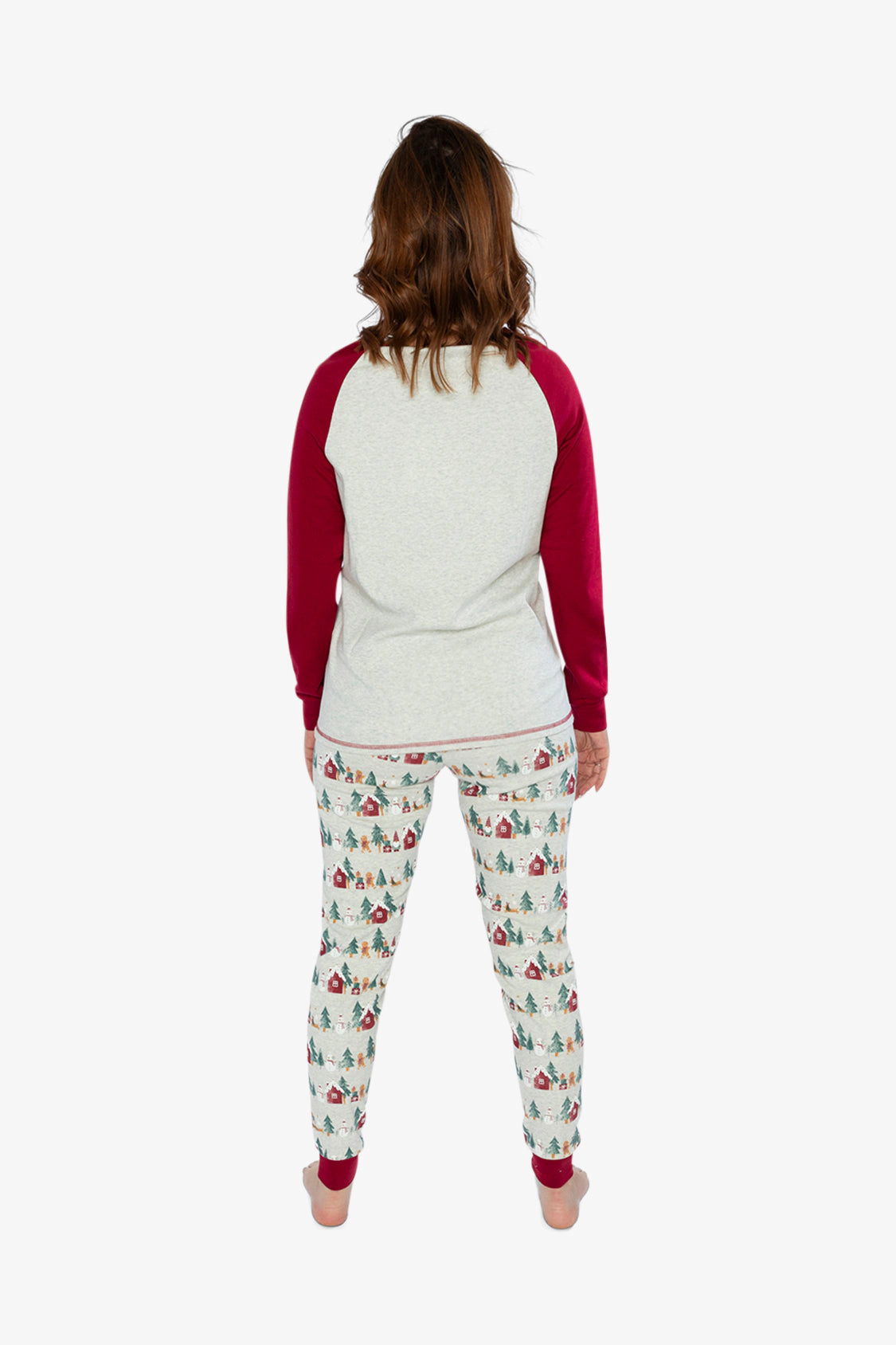 Deux par Womens Two Piece Holiday Print Christmas Pajama Top and Pants Set