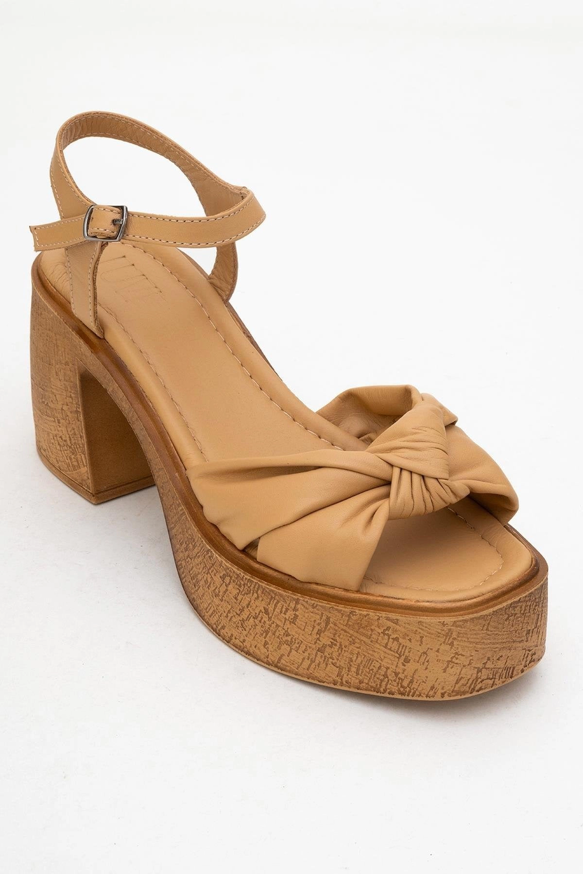Forever & Always Womens Tily Platform Wedge Leather Sandal