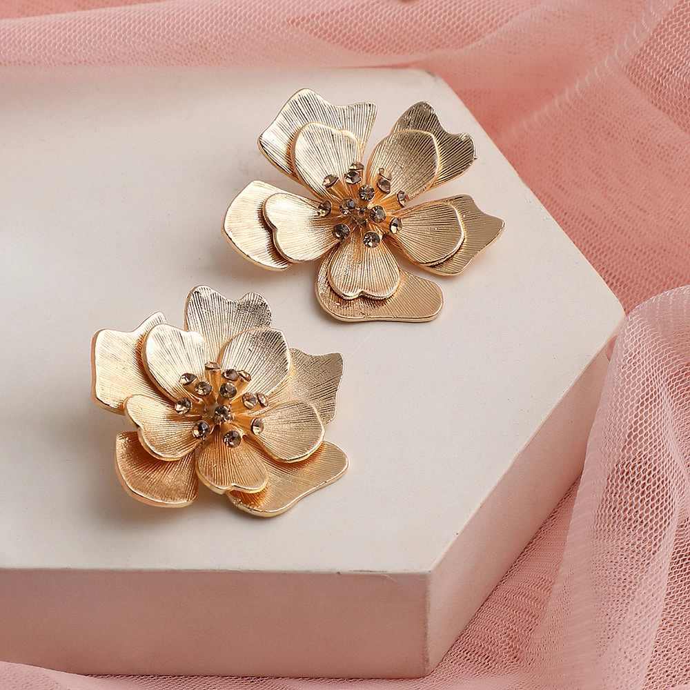 SOHI Women's Flower Stud Earrings