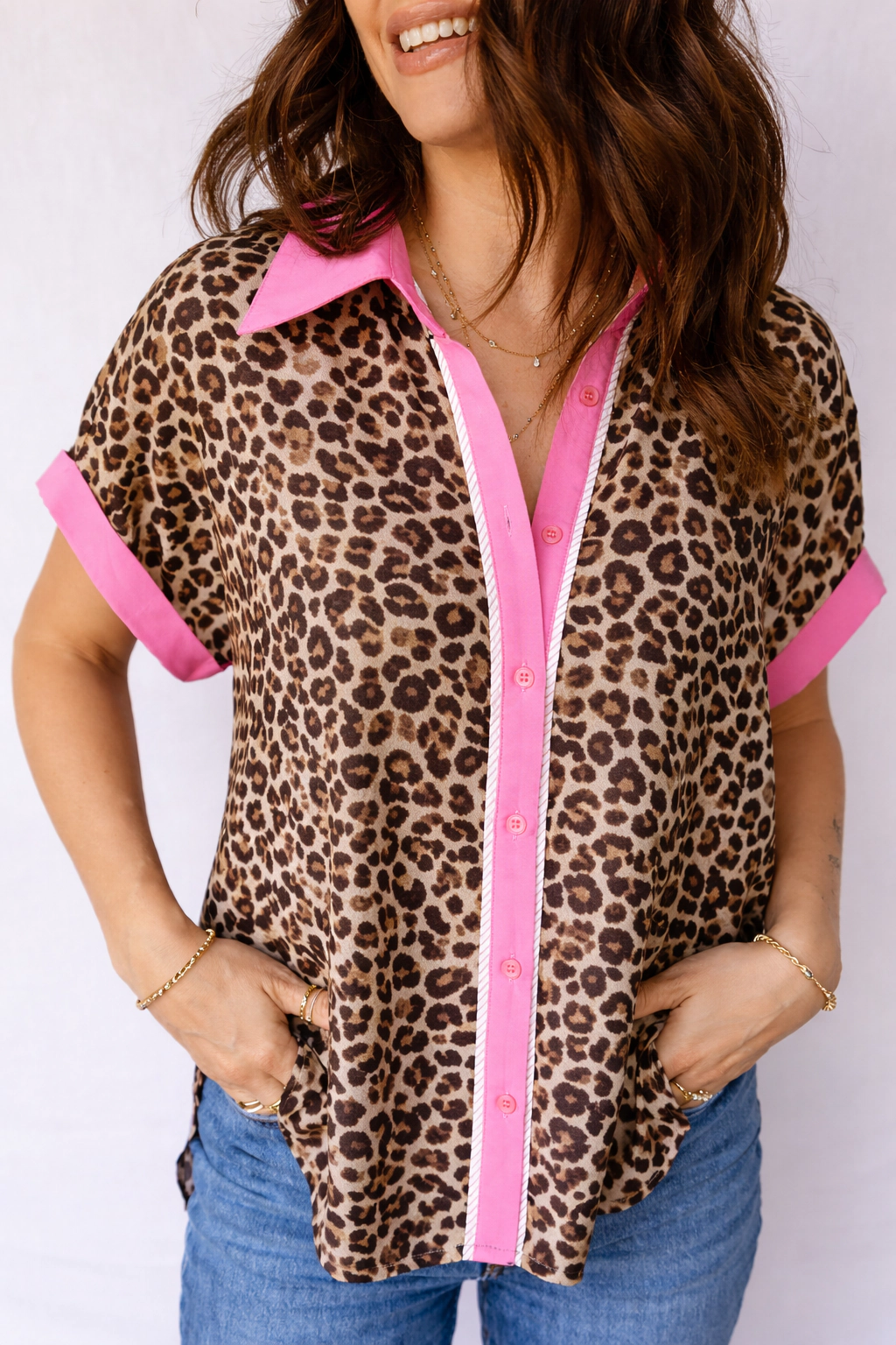Threaded Pear Women's Lakelynn animal Short Sleeve Shirt