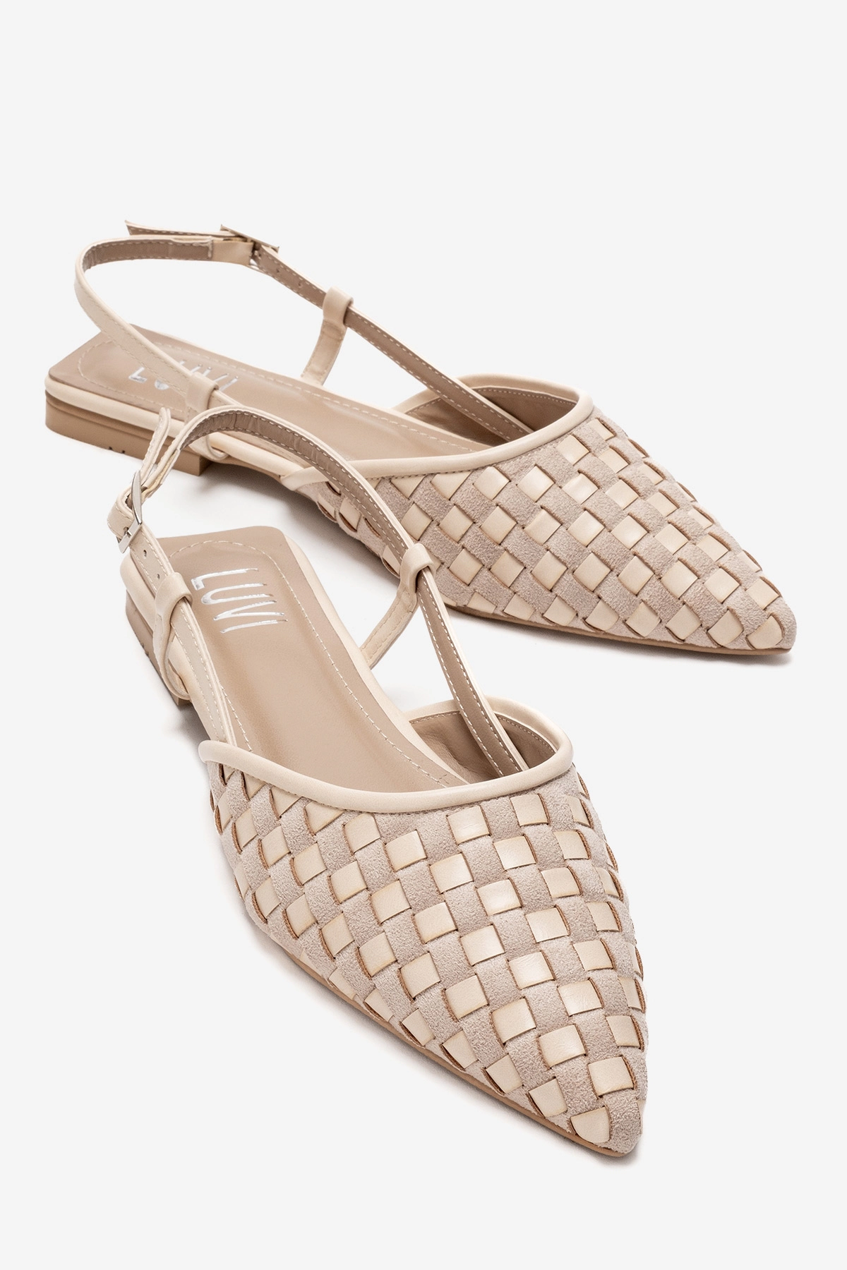 Prologue Shoes Womens Chanda Pointed Toe Woven Sandal