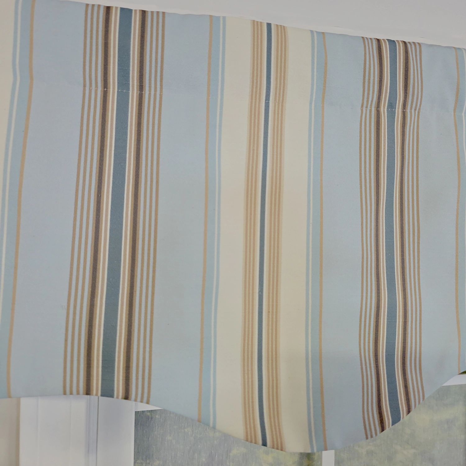 RLF Home 100% Cotton Paris Stripe Regal  Fully lined Windows Rod Pocket Valance 50" x 17"  Blue