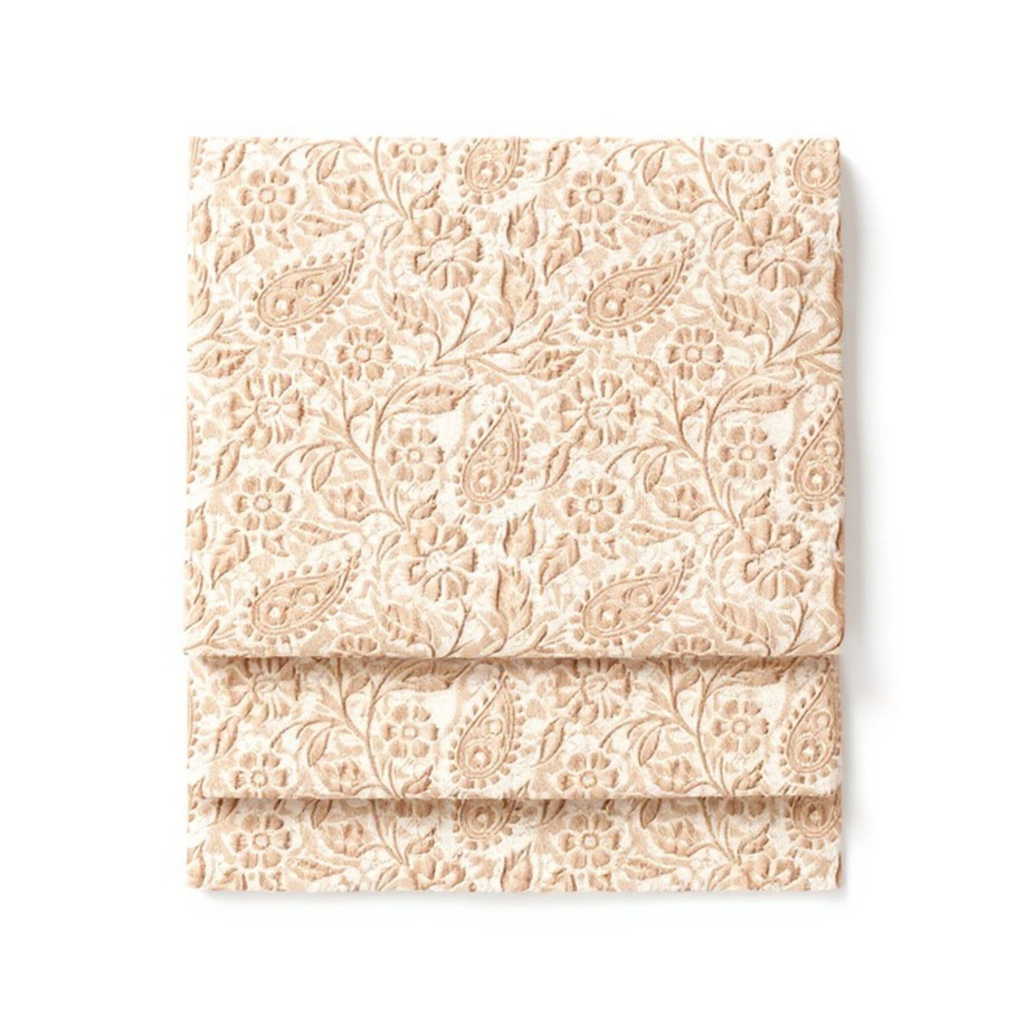 Alilang Unisex Floral Embroidered Table Runner with Intricate Pattern Detailing 13.5x47in