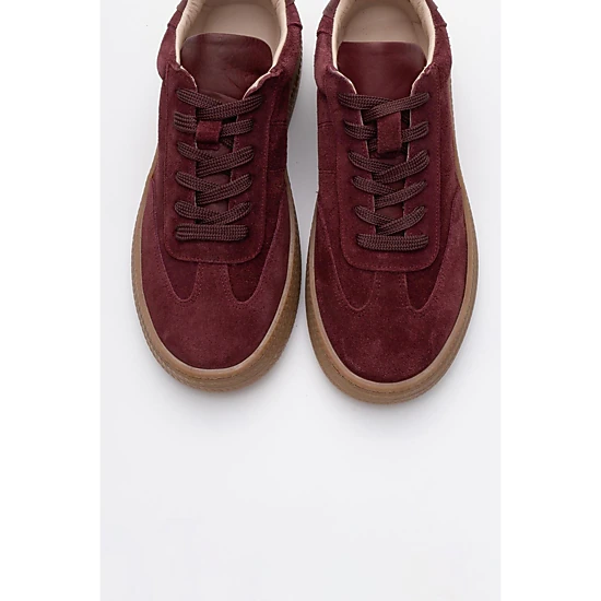 Forever & Always Womens Fyore Leather Sneakers