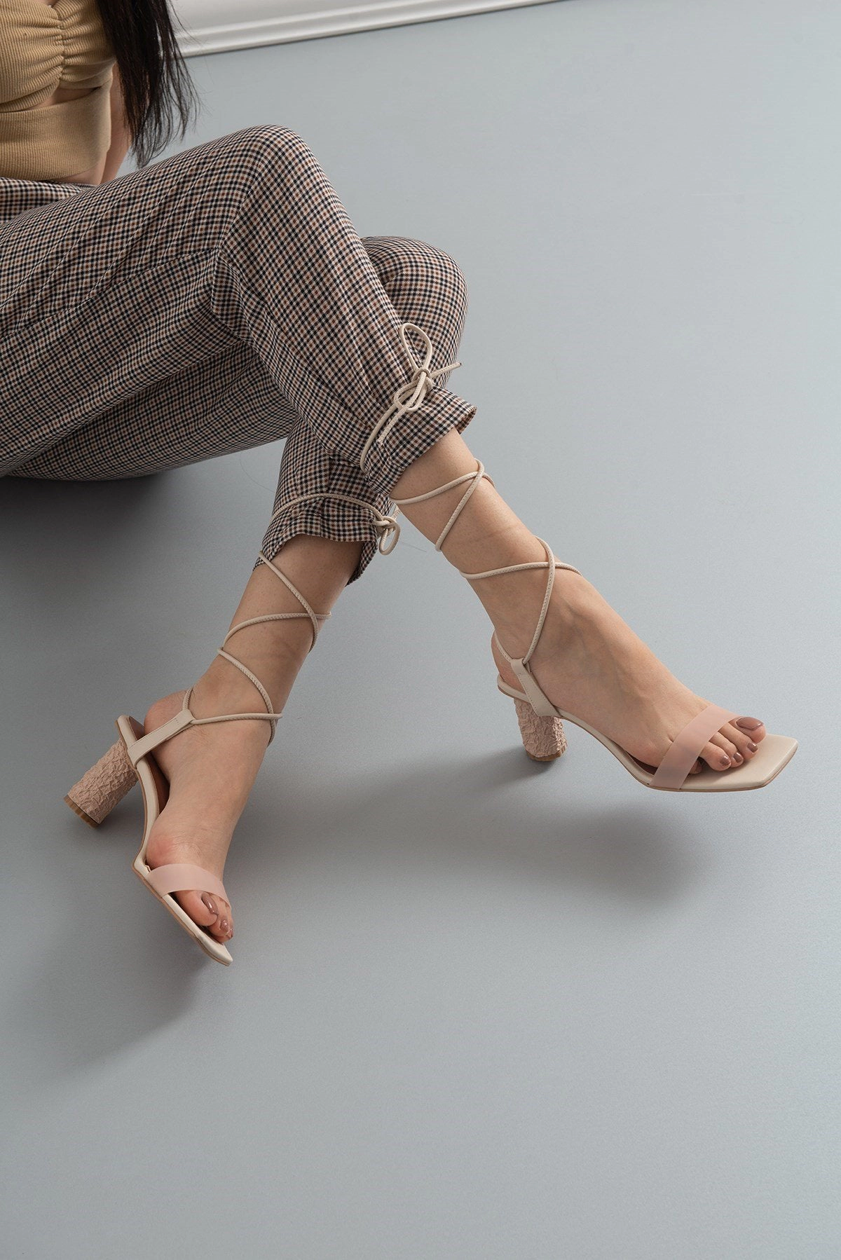 Prologue Shoes Womens Rhea Block Heel Sandal