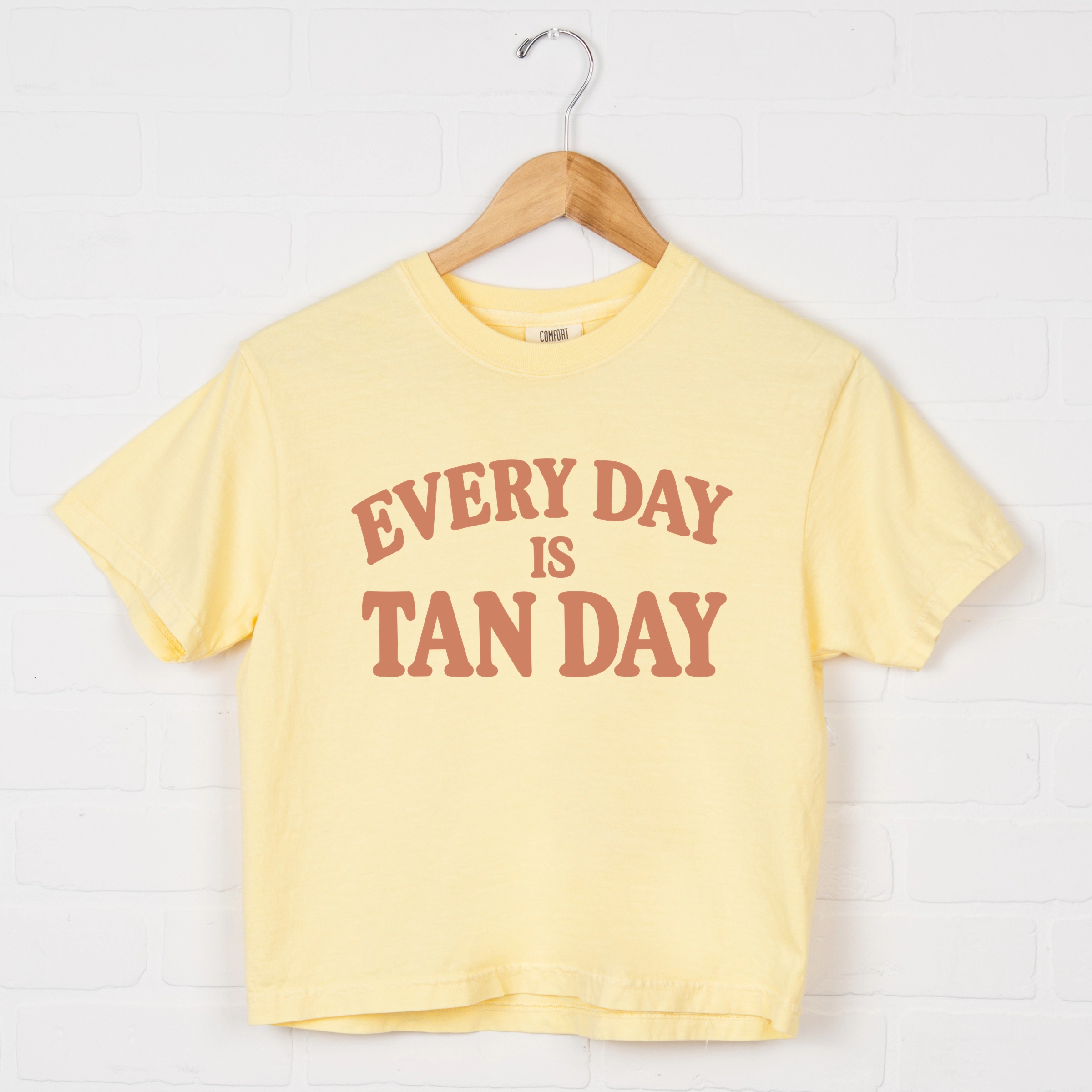 Simply Sage Market - Women's Boxy Crop Top Graphic T-Shirt Every Day Is Tan