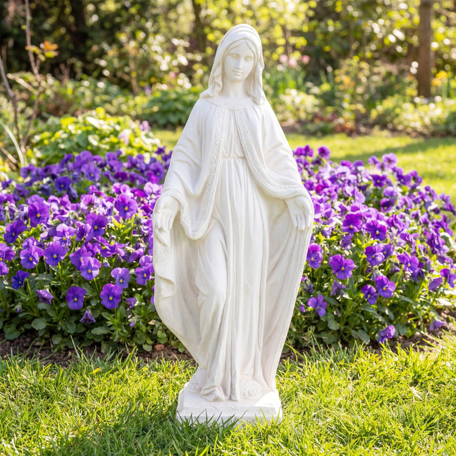 SUGIFT 31.5-in Virgin Mary Magnesium Oxide Fiber Statue with Aged Finish for Yard Patio 12-lb Net Weight White 8.5 x 8.5