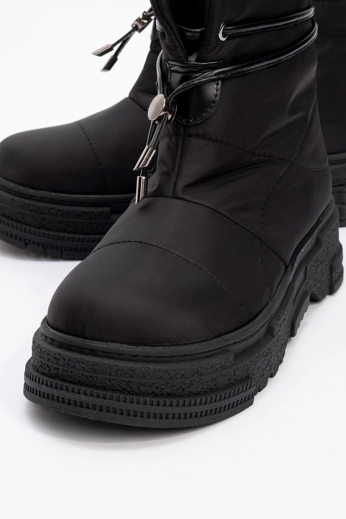 Prologue Shoes Womens Mesta Boot