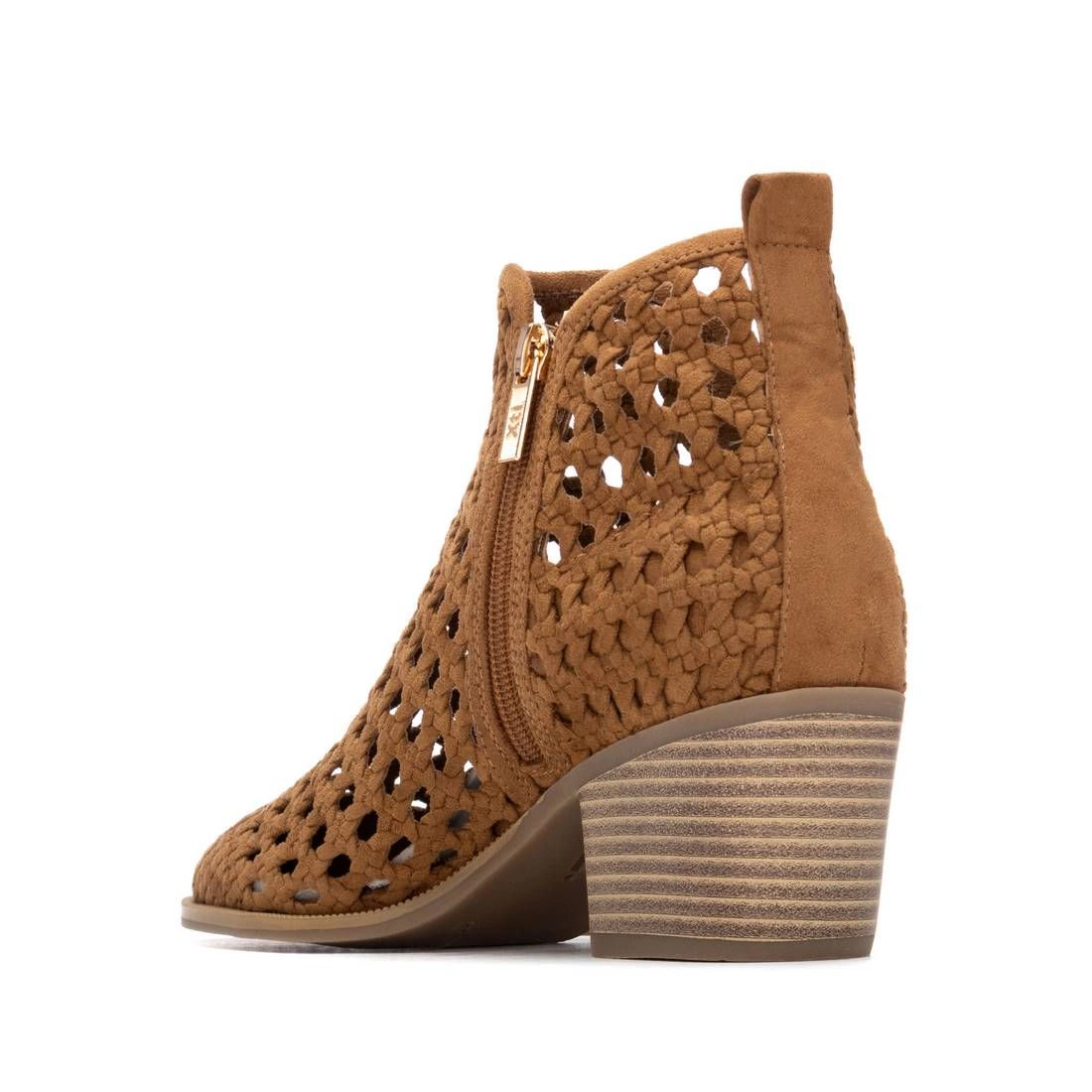 XTI Microfiber Womens Ankle Boots Pointed Toe, Block Heel