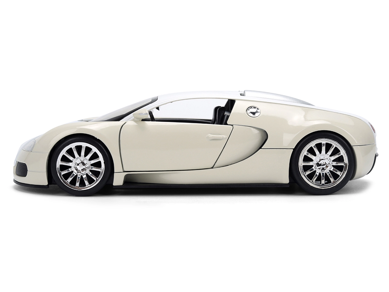 Jada 2011 Bugatti Veyron White And Tan "Furious 7" (2015) Movie "25 Years Of Fast & Furious" Series 1/24
