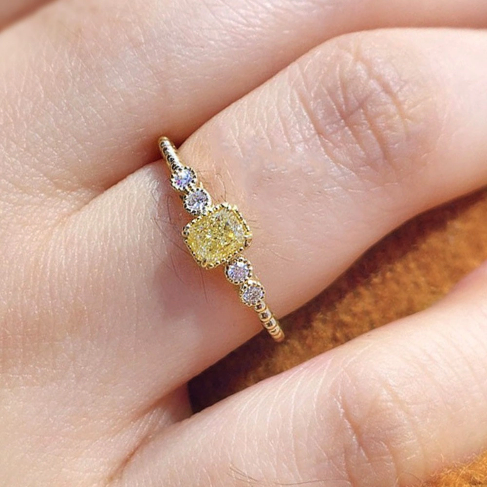 Women's Brilliant Exquisite Yellow Cubic Zirconia Engagement Ring