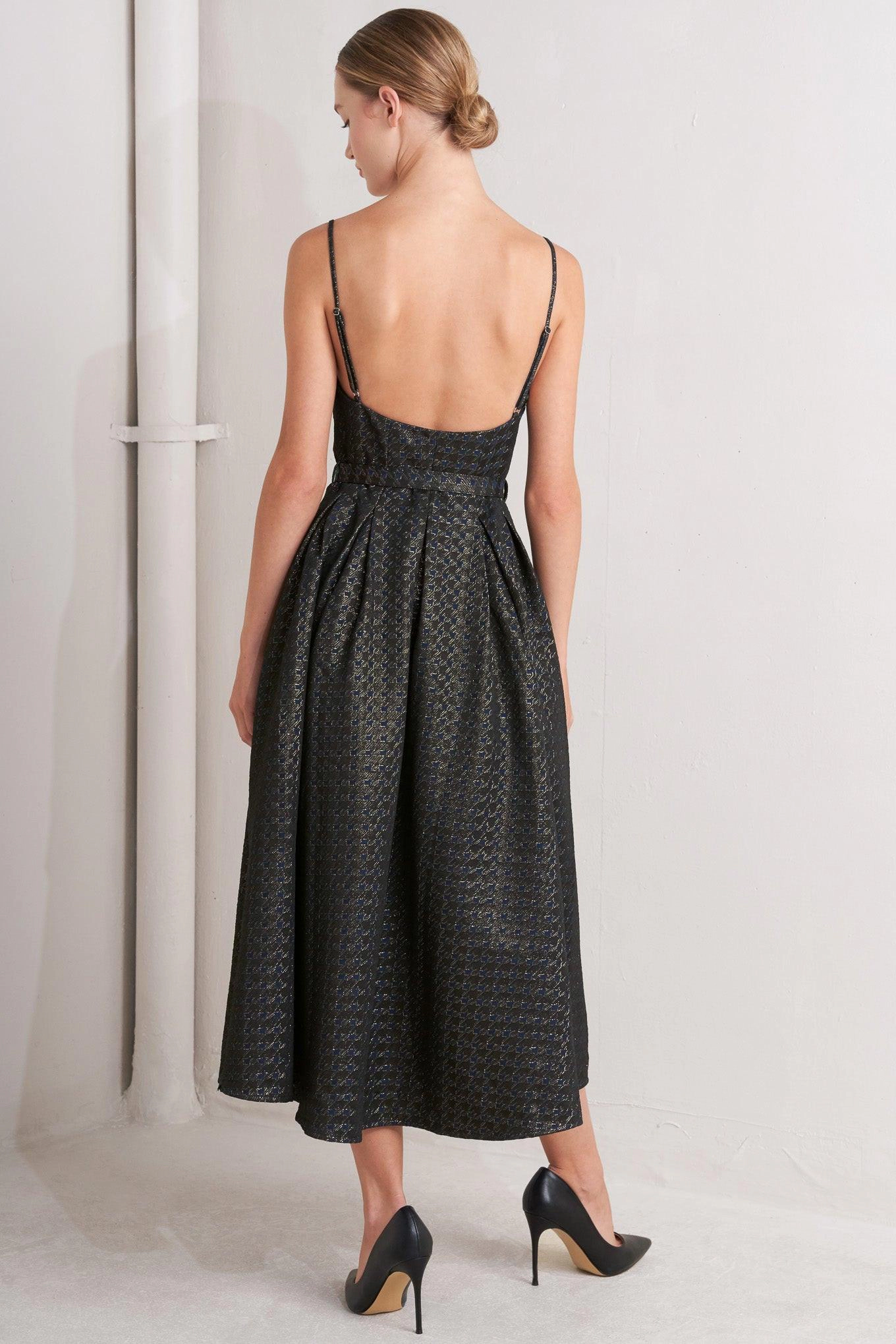 TRUEDAMES Women Noir Tapestry Woven Midi Dress