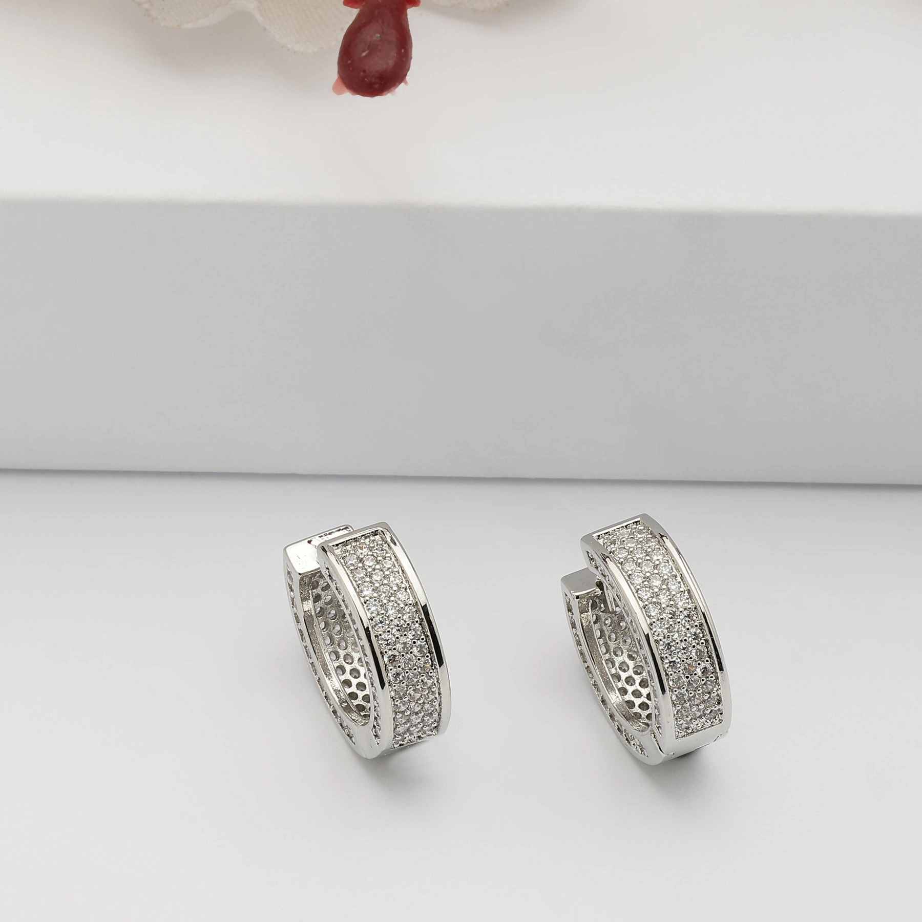 AGP PARIS Womens Beautiful Fusion Hoop Earrings