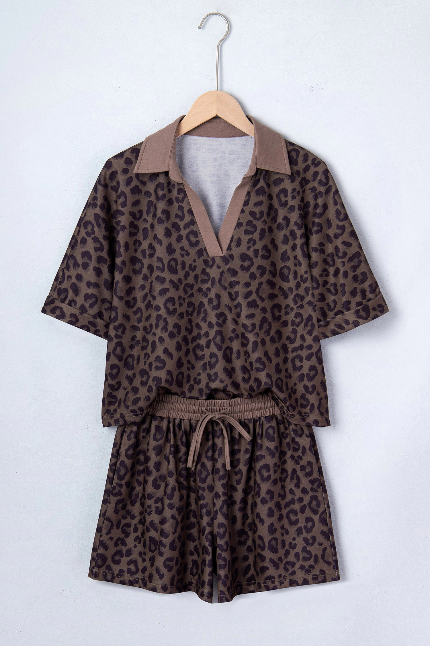 Threaded Pear Womens Emmy Leopard Print 2-Piece Short Set