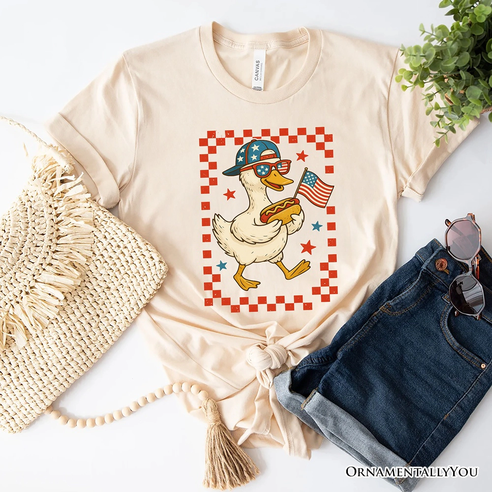 OrnamentallyYou Unisex 4th Of July Patriotic Duck T-Shirt