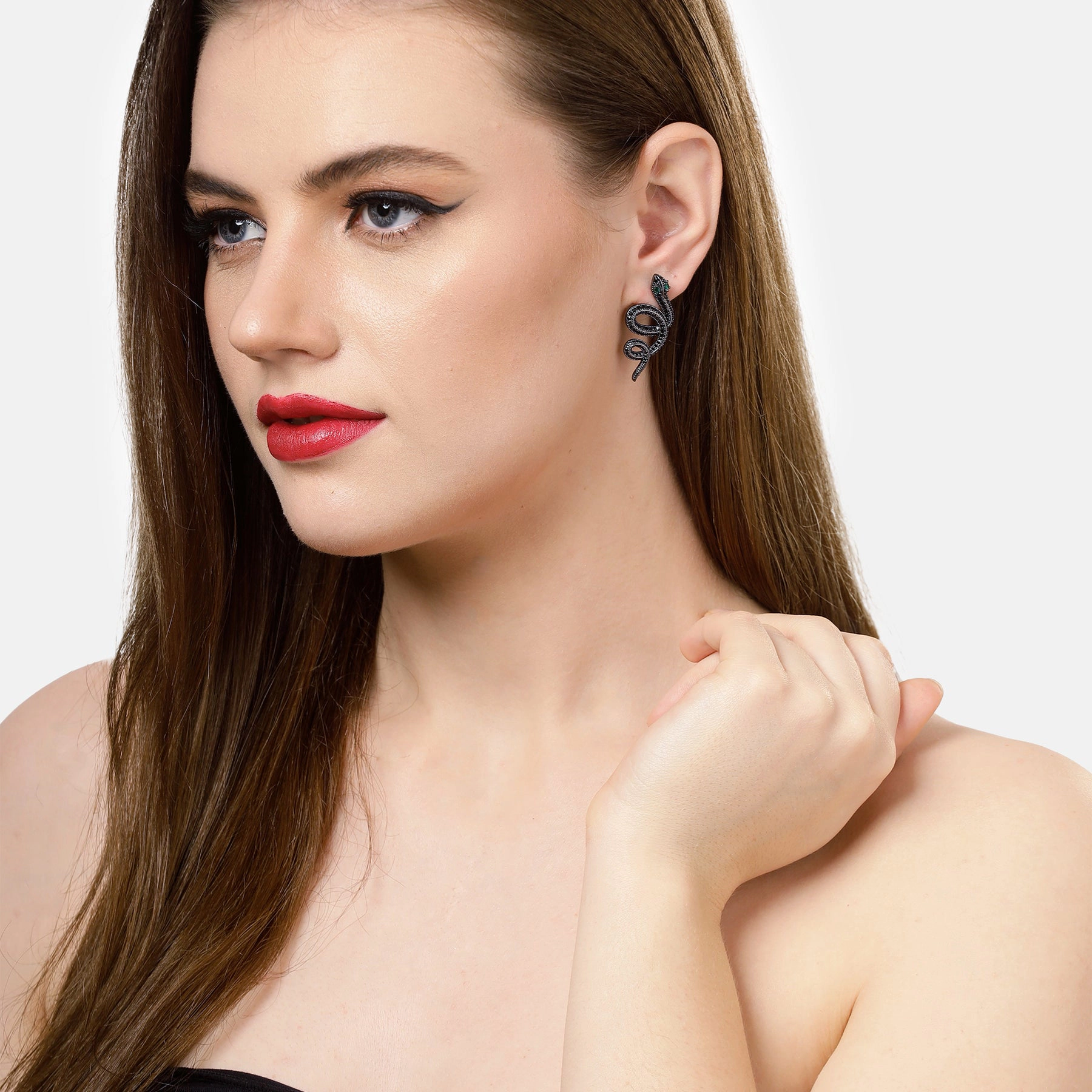 AGP PARIS Womens Black Serpent Stud Earrings
