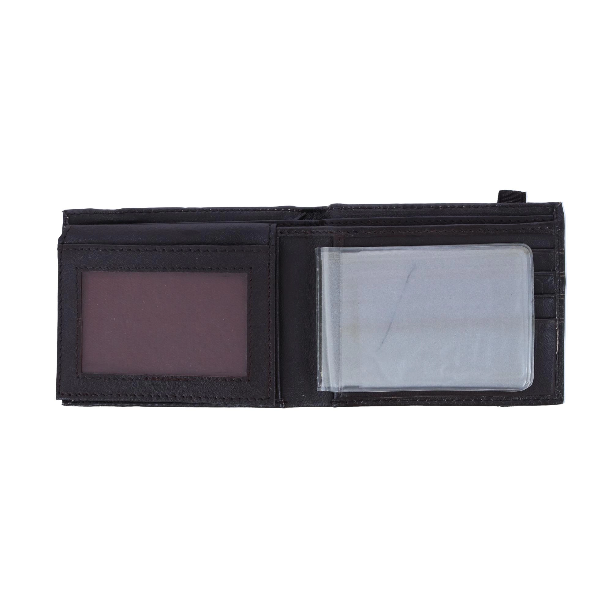 CTM Men's Bifold Wallet with Elastic Keeper Strap