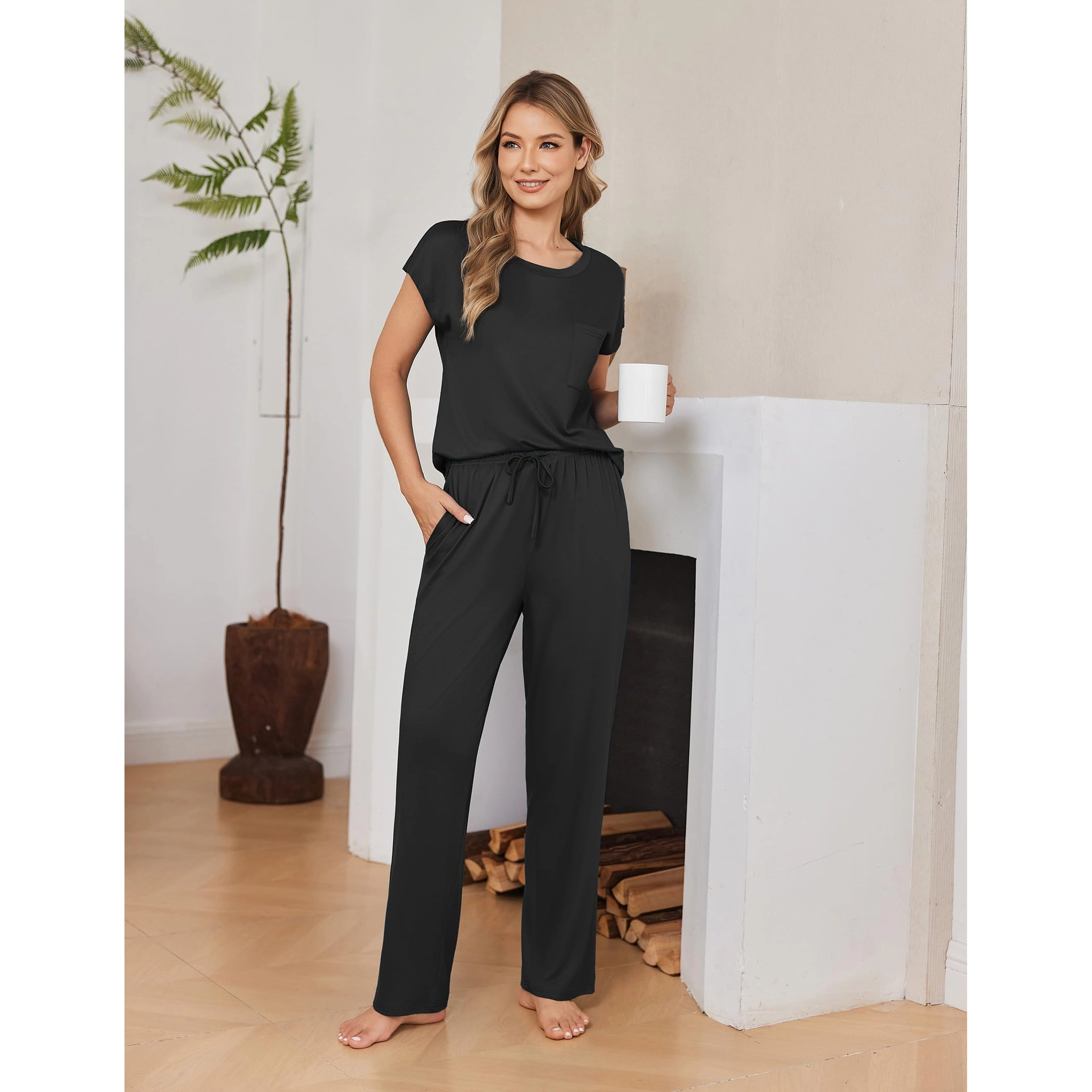 Ekouaer Women's Crew Neck Short Sleeve Pajama Set with Print Pants