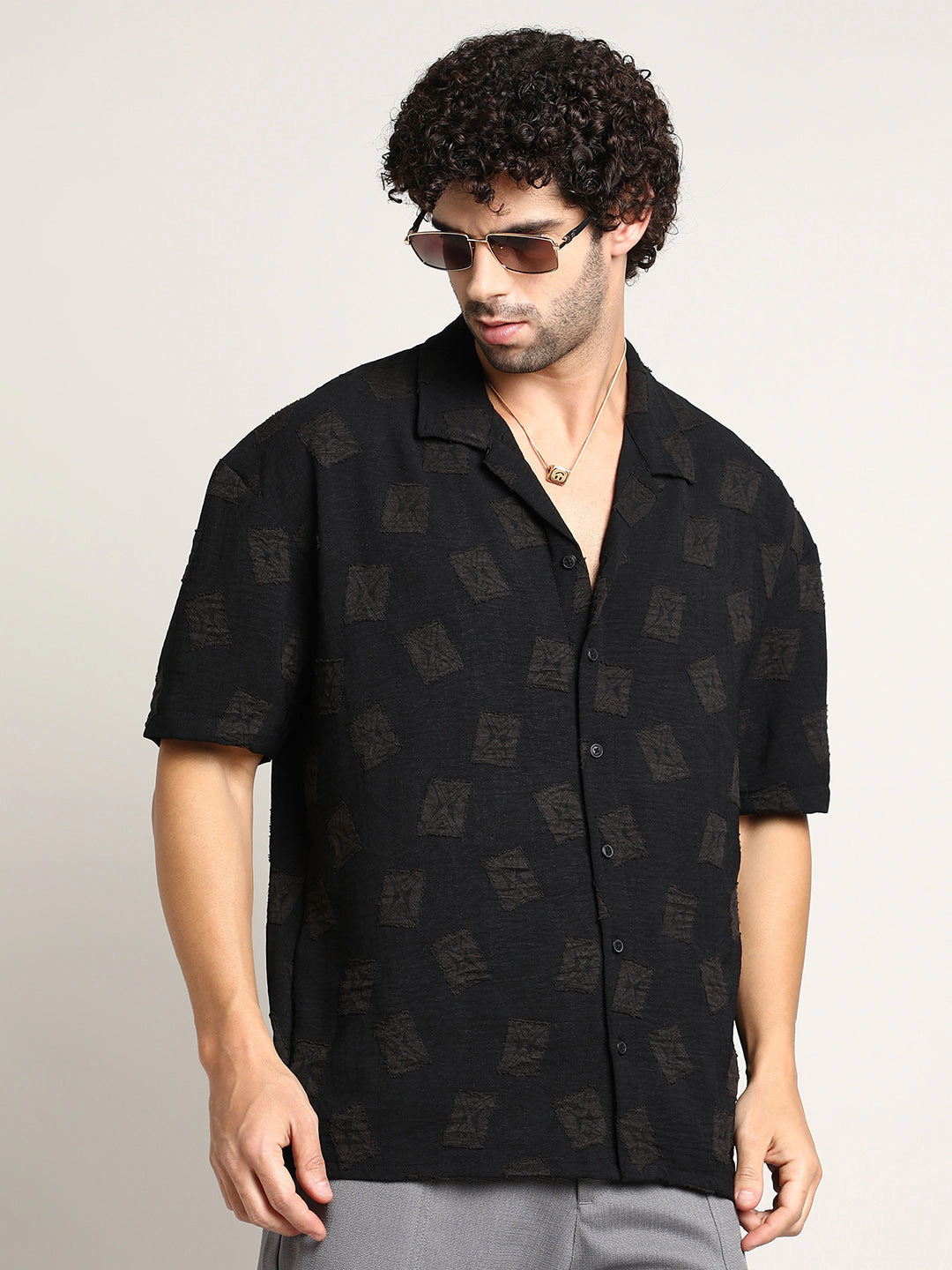 Campus Sutra Men's Indie-Cuban Oversized Shirt