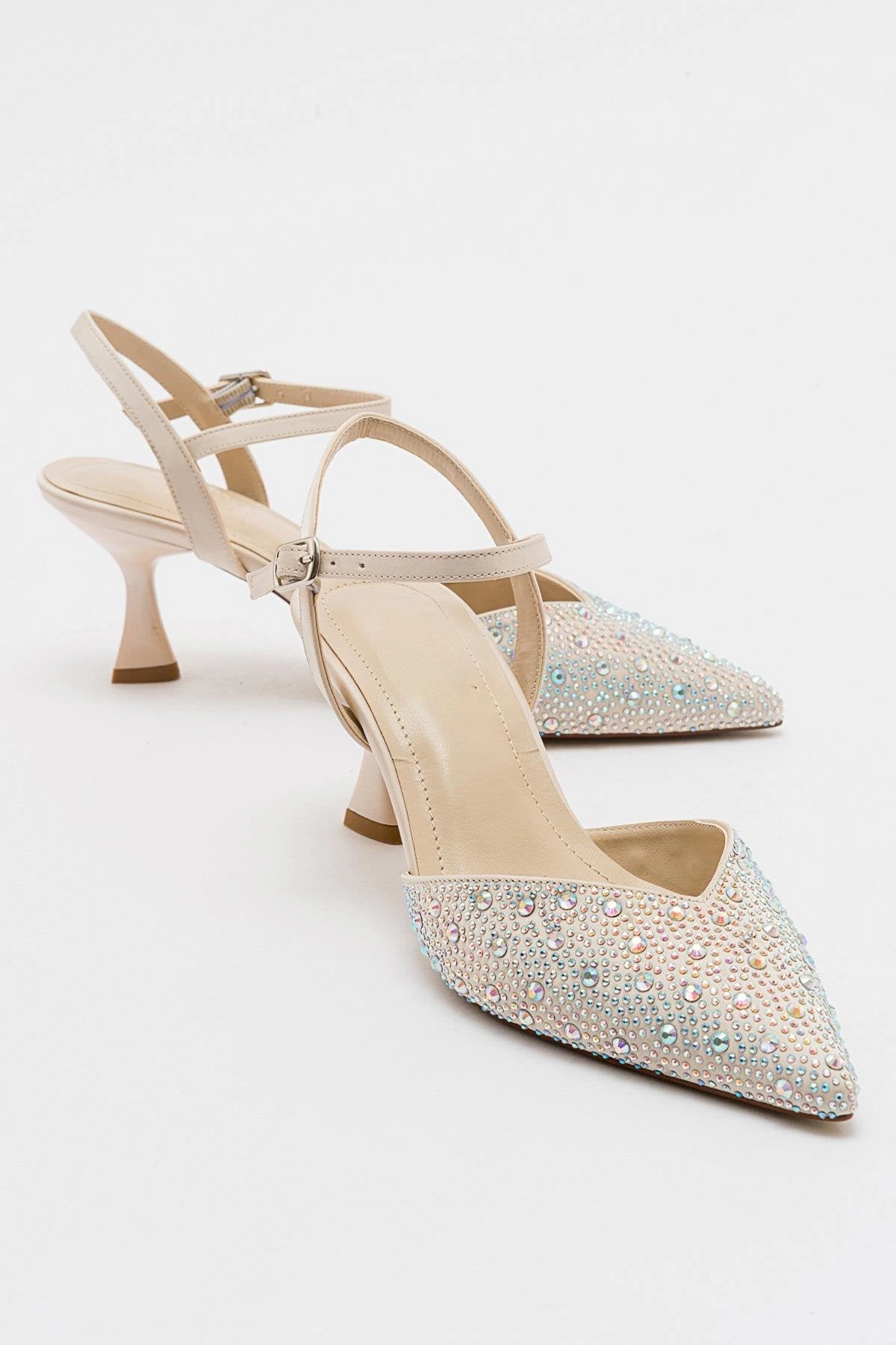Forever & Always Womens Vilka Embellished Slingback Kitten Heel Pumps